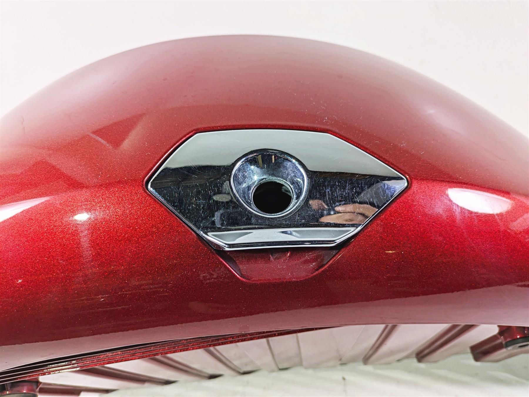 2012 Victory Cross Country Right  Saddlebag Saddle Bag Sunset Red 5438373 - Image 8