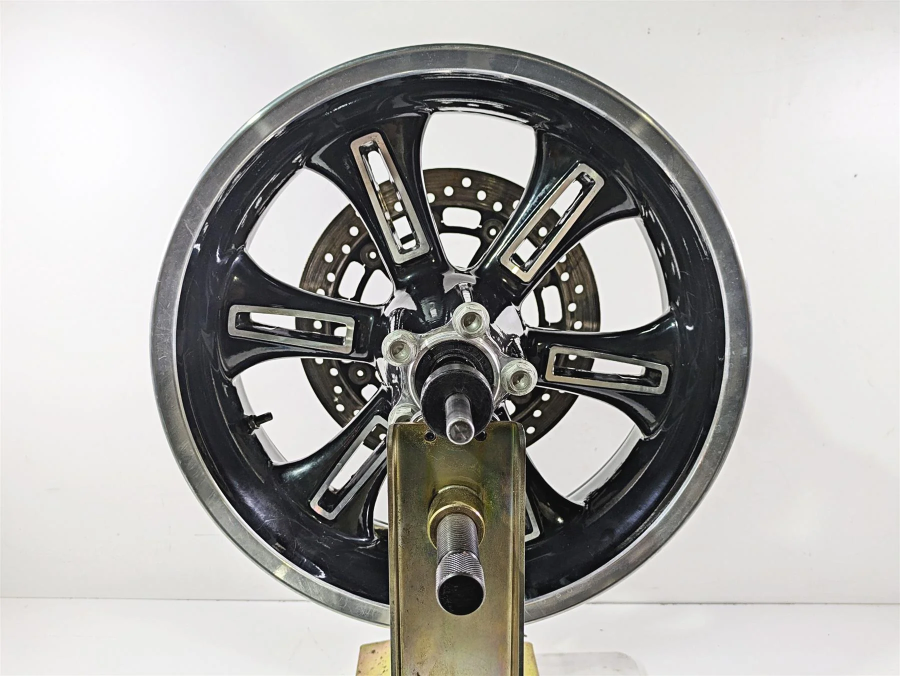 2012 Victory Cross Country Straight 16x5 Rear Wheel Rim 1521384 - Image 3