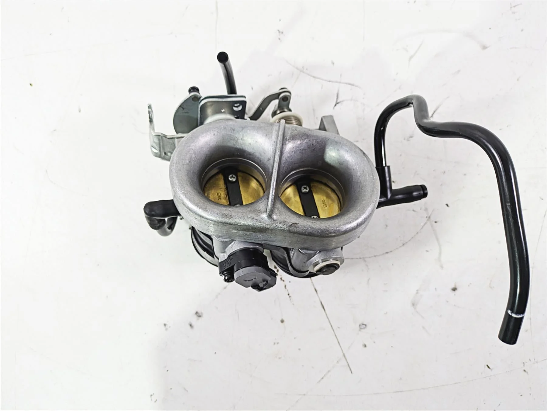 2012 Victory Cross Country Throttle Body Fuel Injection Set 1204320 1205085 - Image 5