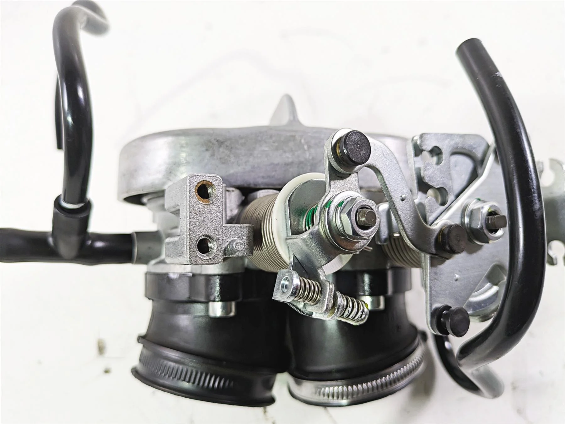 2012 Victory Cross Country Throttle Body Fuel Injection Set 1204320 1205085 - Image 8