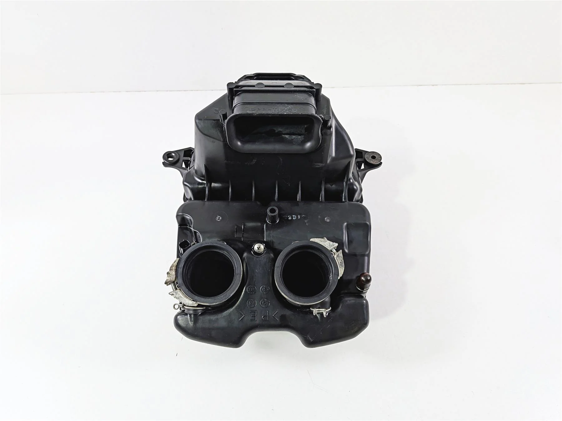 2012 Yamaha XT1200 Super Tenere Air Breather Filter Box K&N 23P-14410-00-00 - Image 8