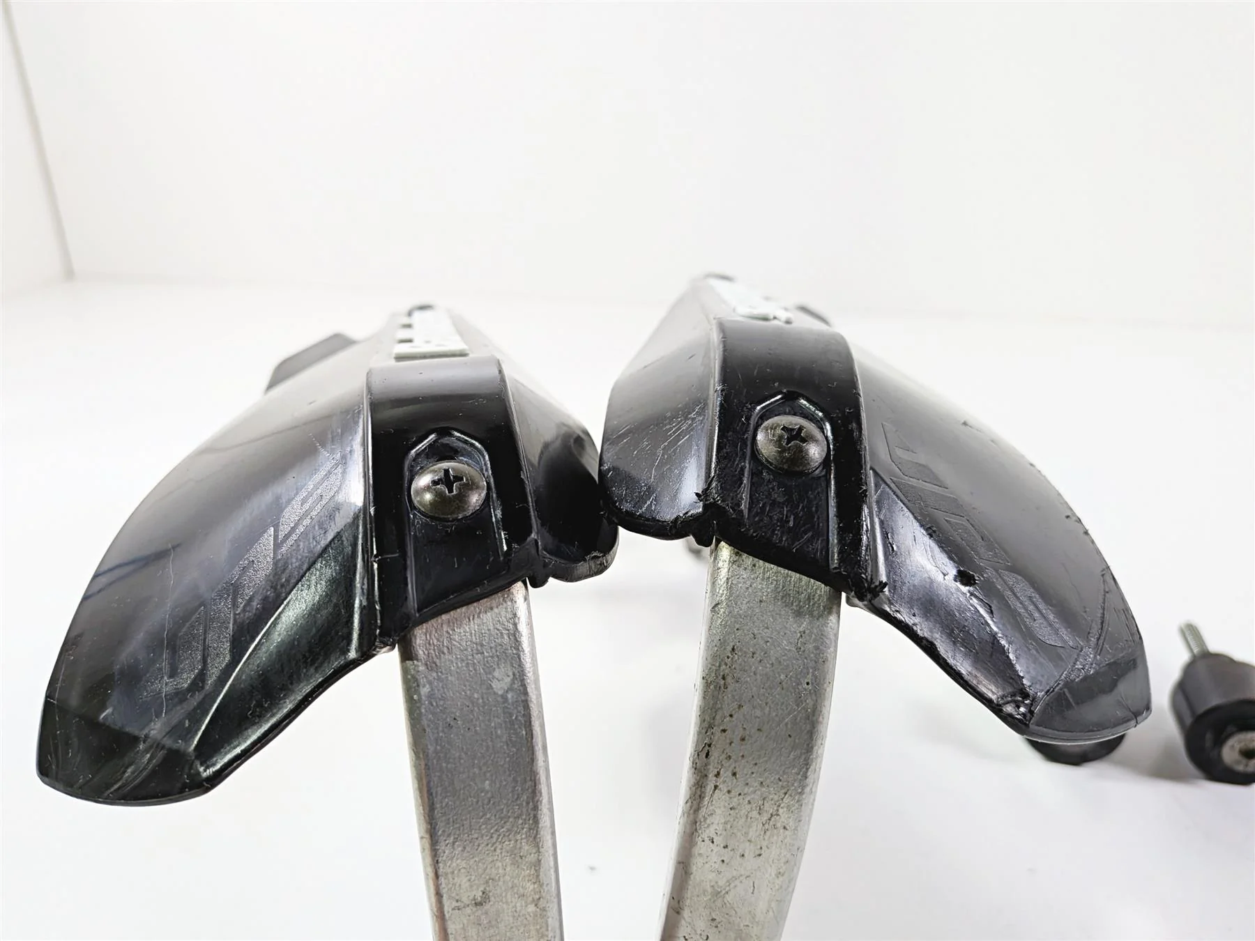 2012 Yamaha XT1200 Super Tenere Barkbuster Hand Guard Set & Mounts 23P-26141-00 - Image 7