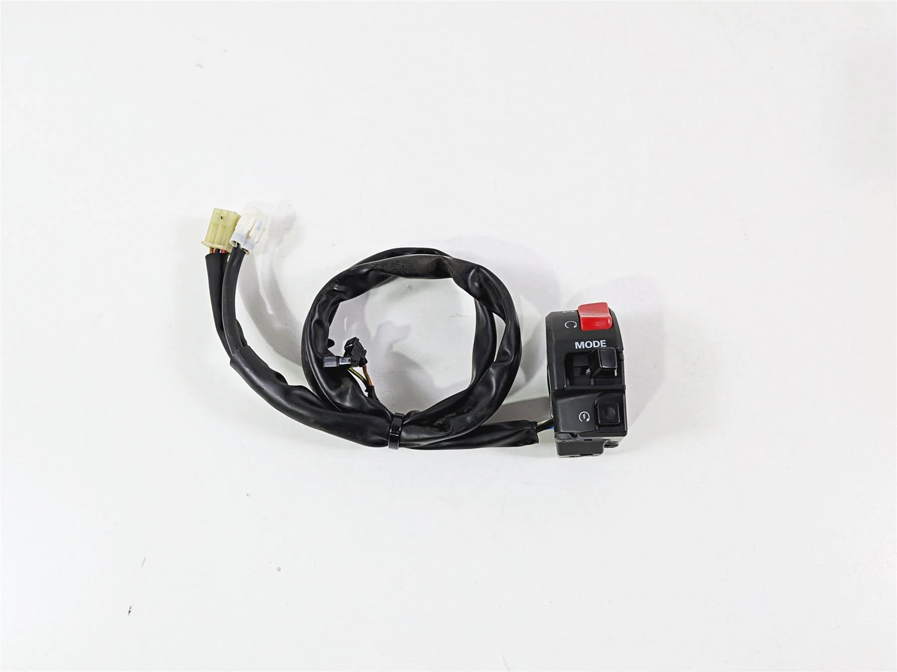 2012 Yamaha XT1200 Super Tenere Clean Right Hand Control Switch 23P-83963-00-00 - Image 2