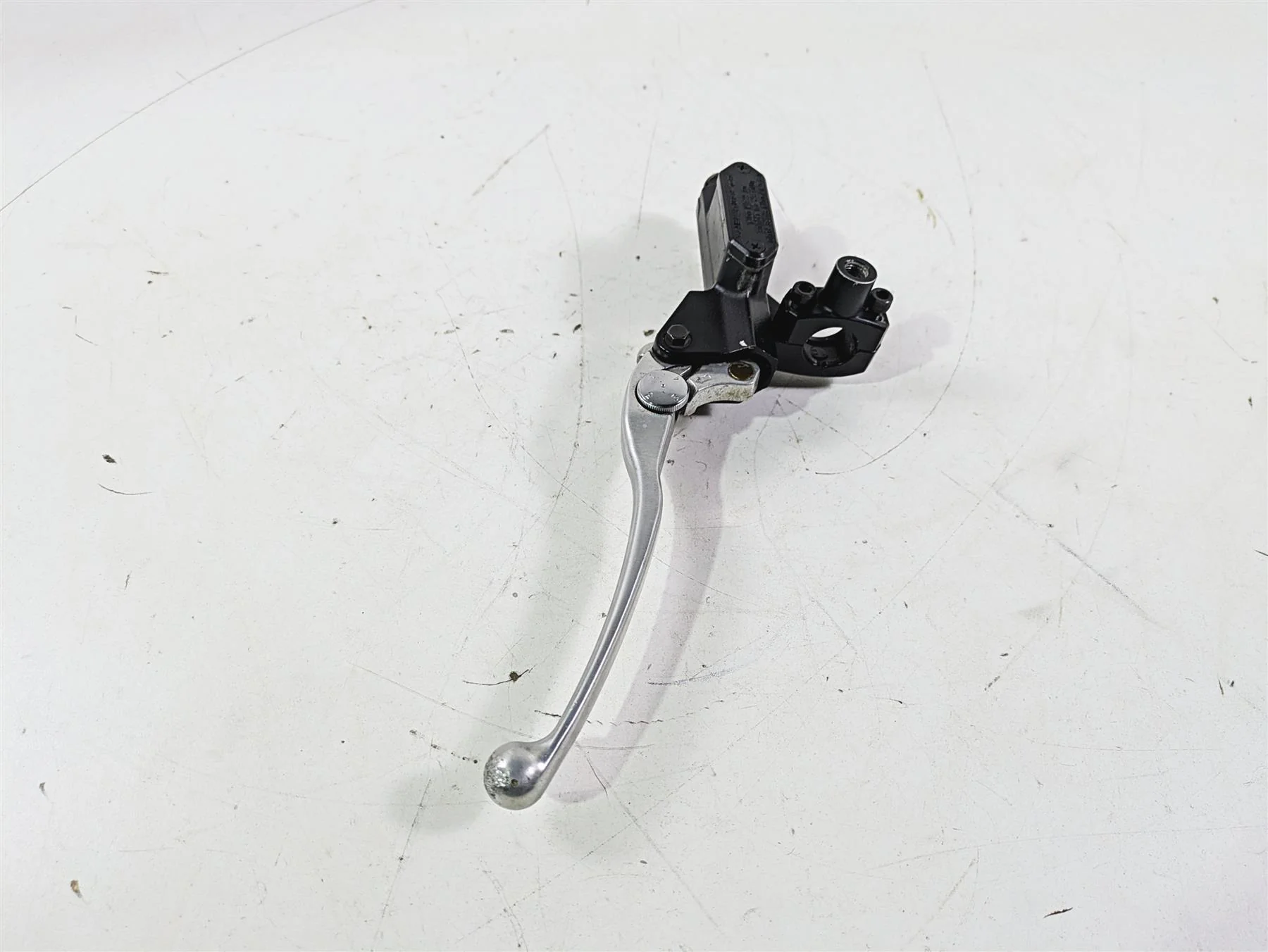 2012 Yamaha XT1200 Super Tenere Clutch Master Cylinder 5YU-W2645-10-00 - Image 2