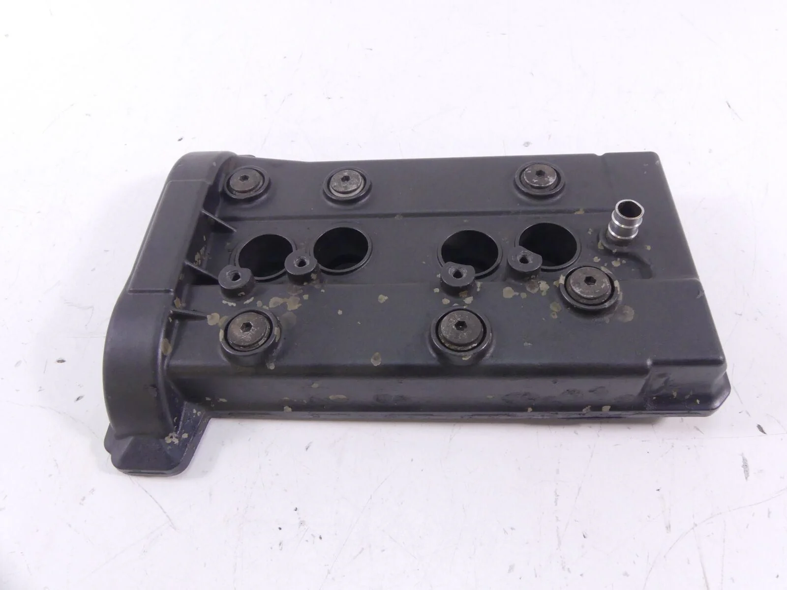 2012 Yamaha XT1200 Super Tenere Cylinder Head Valve Cover 23P-11190-00-00 - Image 3
