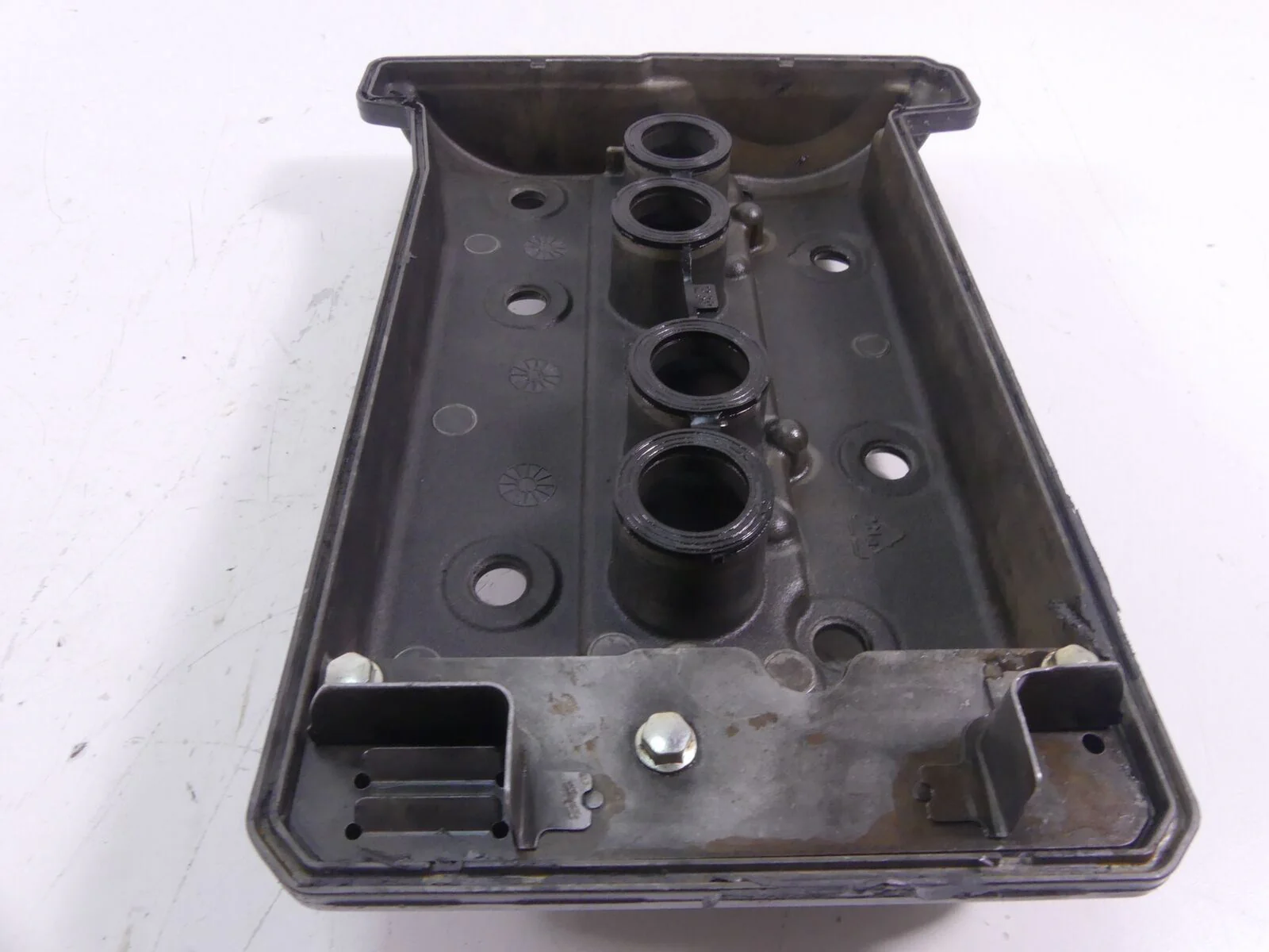 2012 Yamaha XT1200 Super Tenere Cylinder Head Valve Cover 23P-11190-00-00 - Image 7
