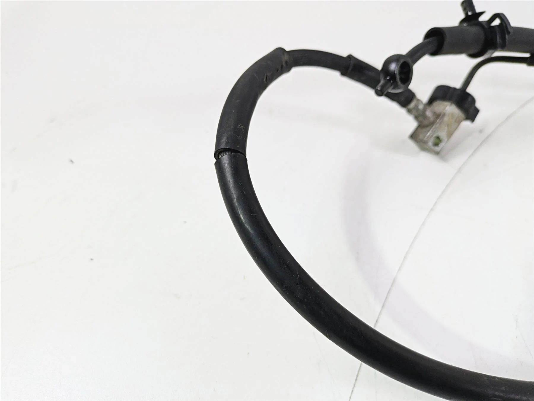 2012 Yamaha XT1200 Super Tenere Front Abs Brake Line Set 23P-25872-00-00 - Image 10