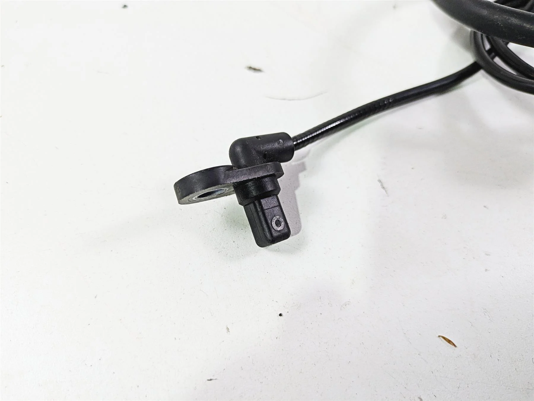2012 Yamaha XT1200 Super Tenere Front Abs Brake Wheel Speed Sensor 23P-85970-00 - Image 12