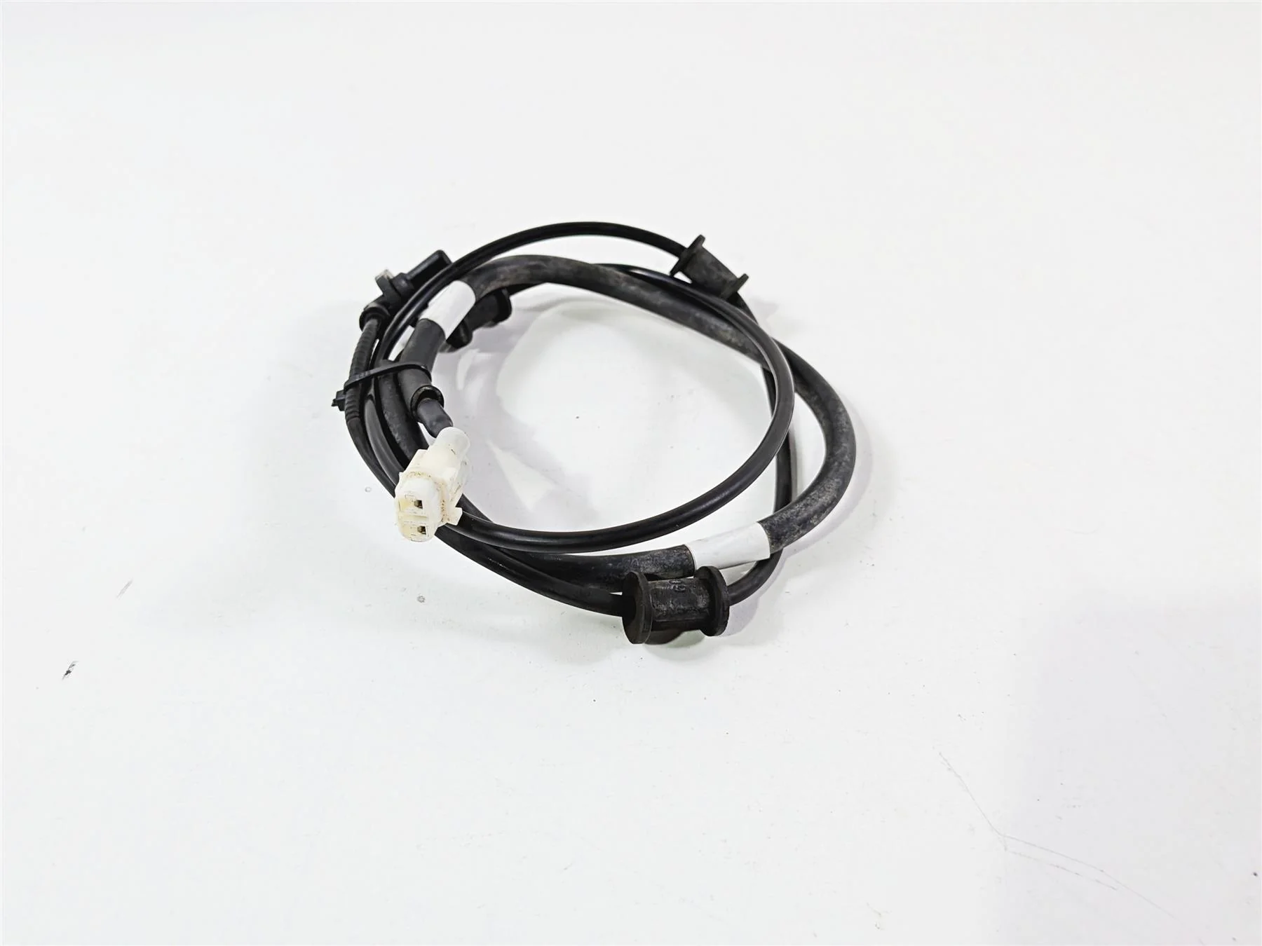 2012 Yamaha XT1200 Super Tenere Front Abs Brake Wheel Speed Sensor 23P-85970-00 - Image 6