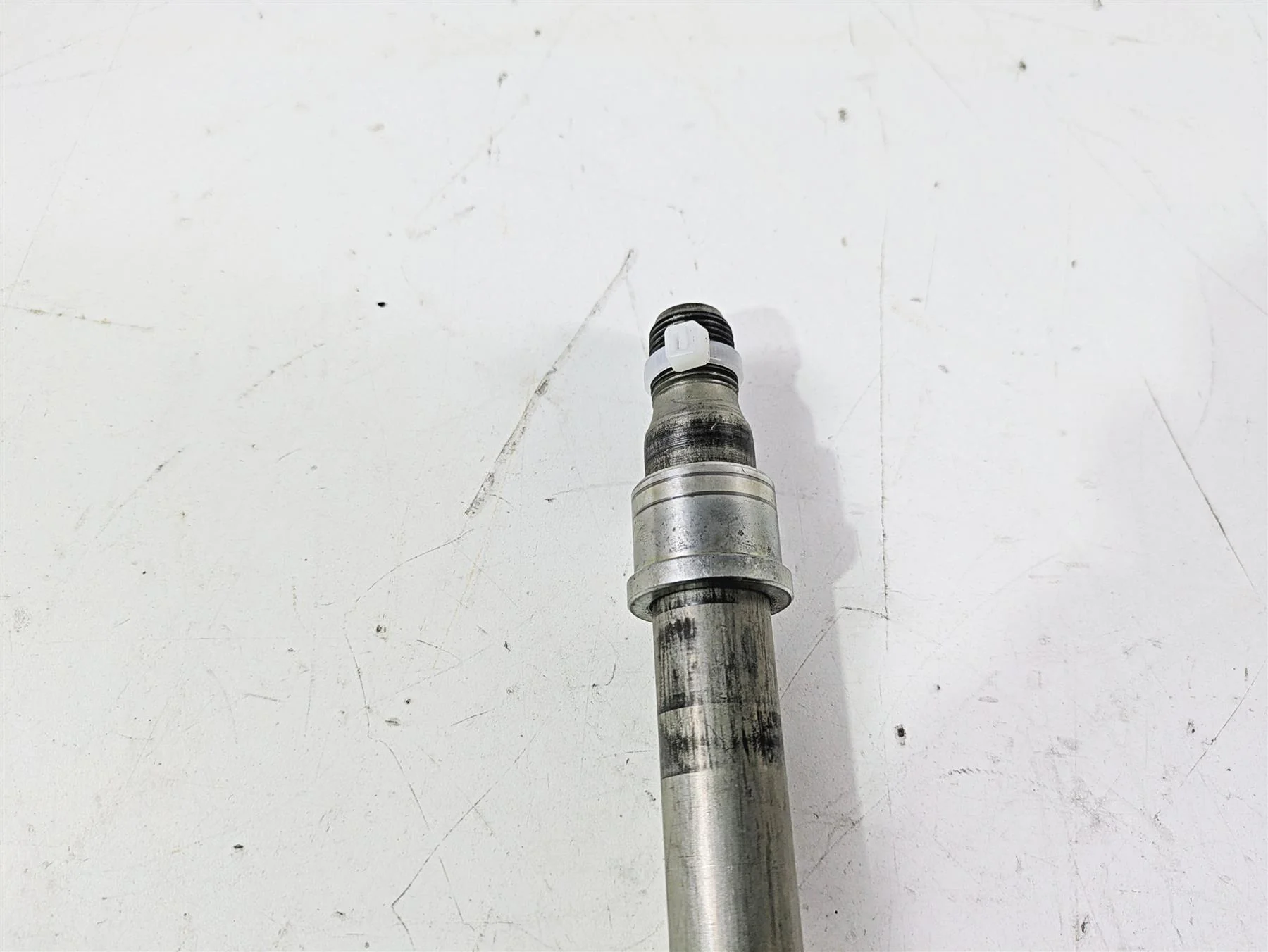 2012 Yamaha XT1200 Super Tenere Front Axle Wheel Spindle 4XV-25181-10-00 - Image 10