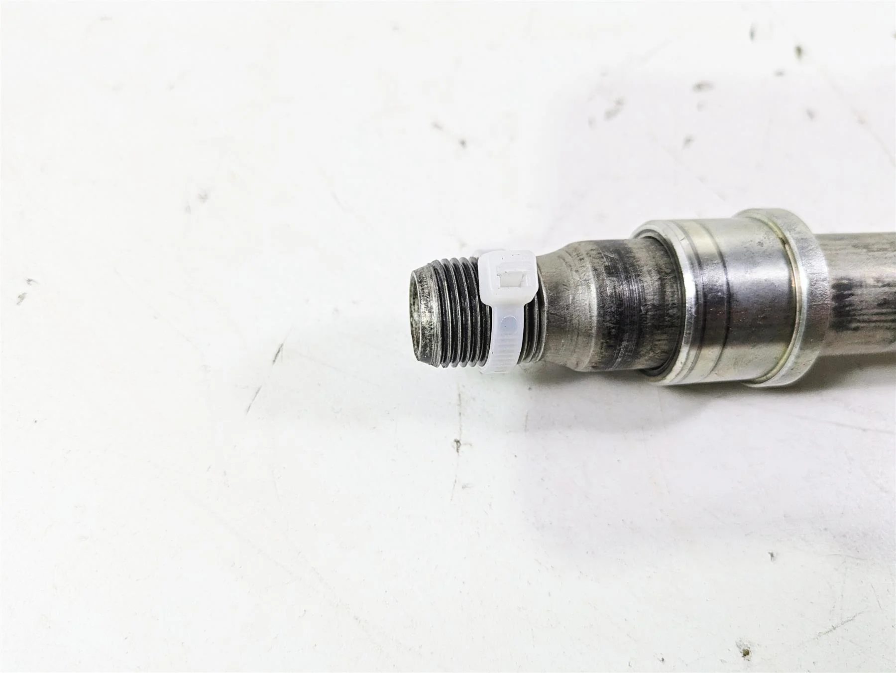 2012 Yamaha XT1200 Super Tenere Front Axle Wheel Spindle 4XV-25181-10-00 - Image 6