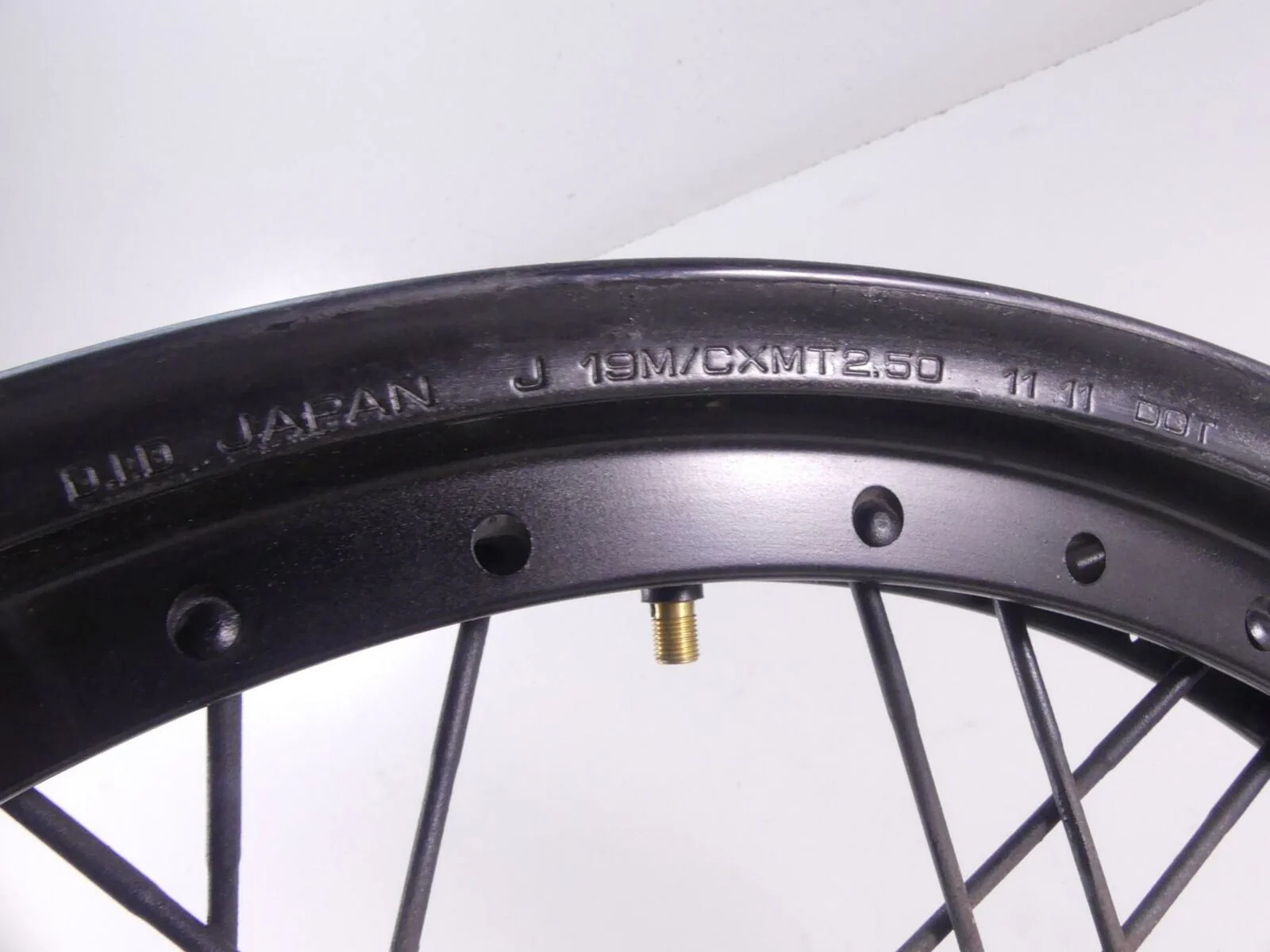 2012 Yamaha XT1200 Super Tenere Front Straight Rim Wheel 19x2.5 94425-19003-00 - Image 12