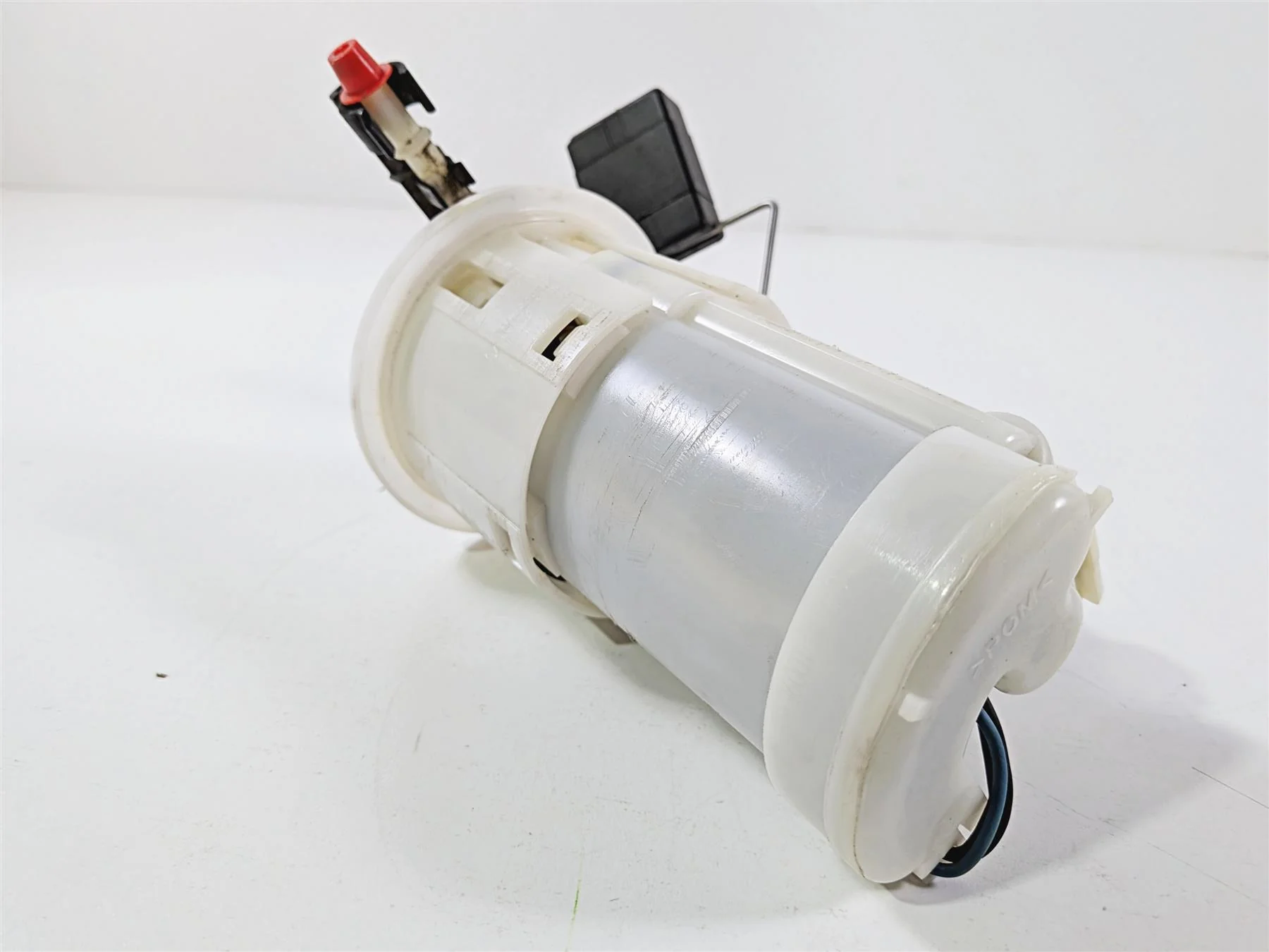 2012 Yamaha XT1200 Super Tenere Fuel Gas Petrol Pump - Tested 23P-13907-00 - Image 11