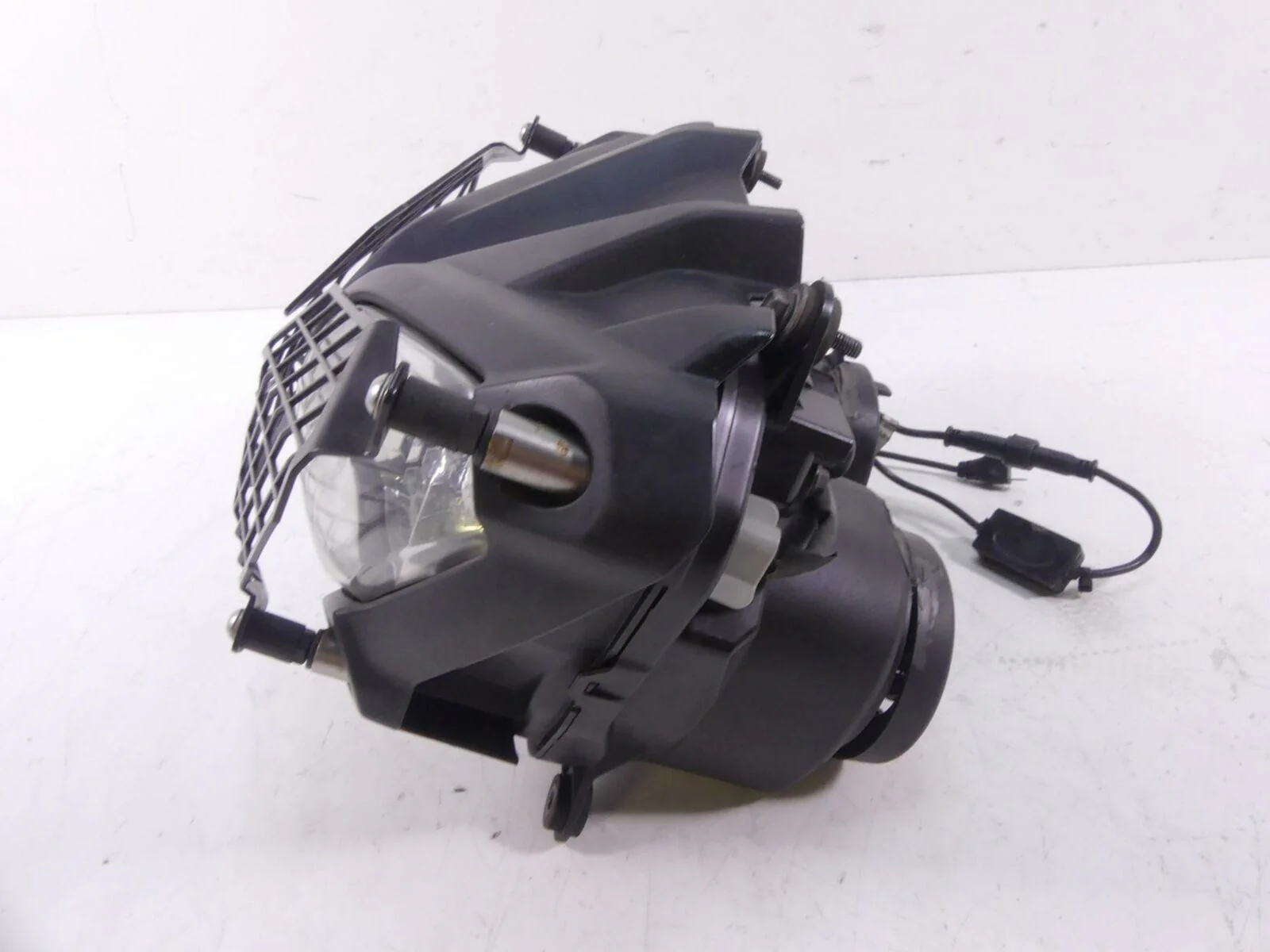 2012 Yamaha XT1200 Super Tenere Headlight Head Light Lamp 23P-84300-01-00 - Image 4