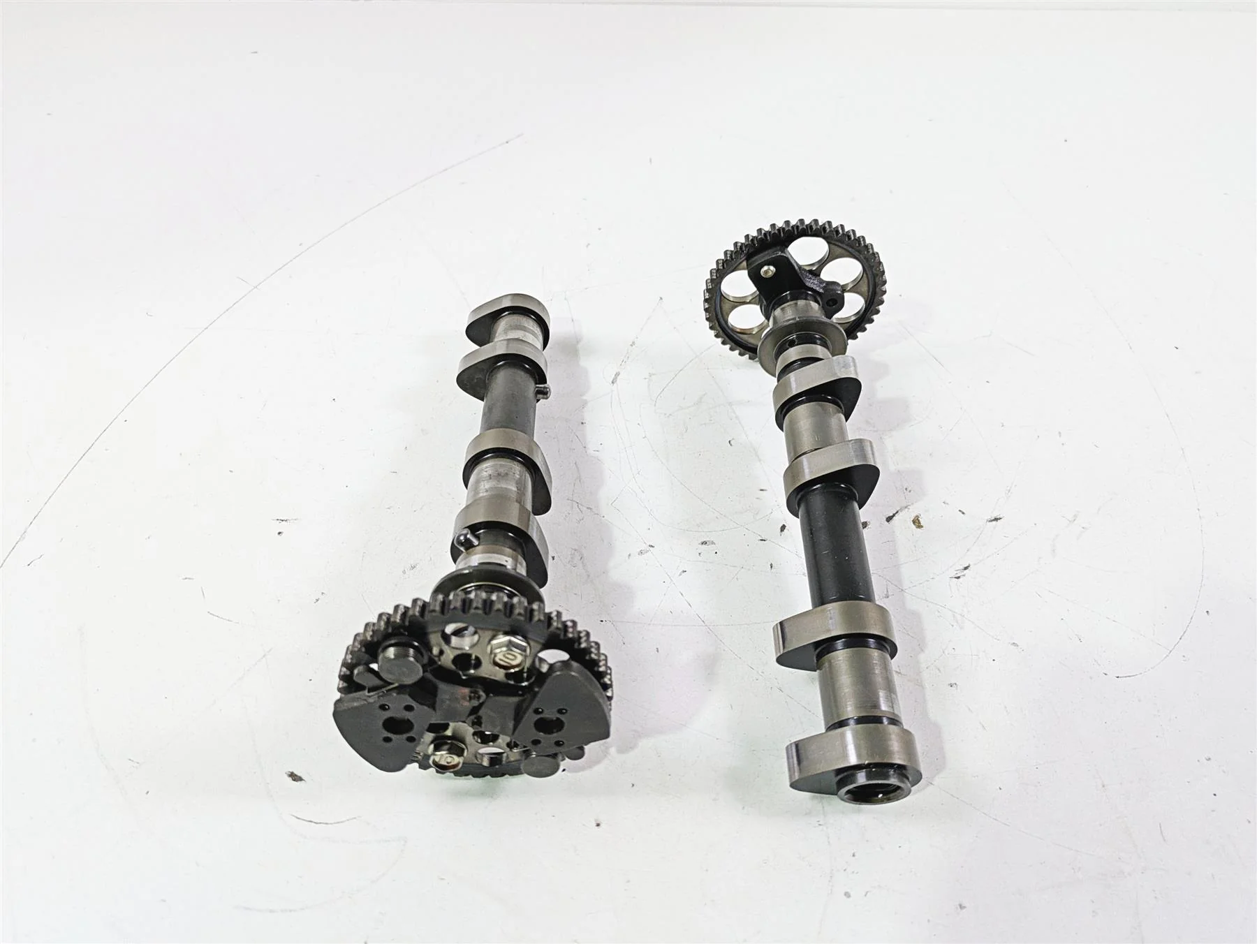 2012 Yamaha XT1200 Super Tenere Inlet Outlet Cams Camshaft Set 23P-12170-00-00 - Image 8