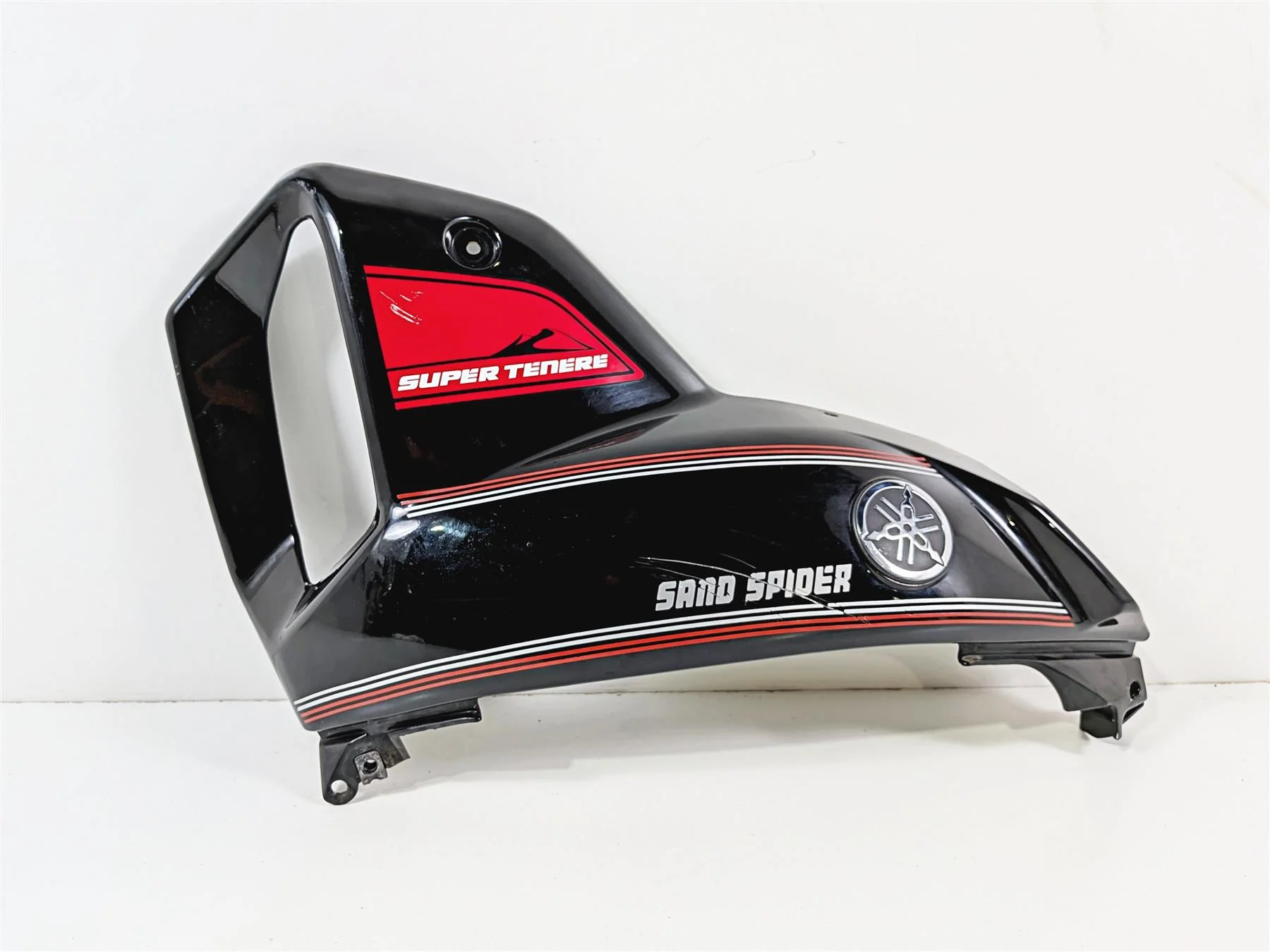 2012 Yamaha XT1200 Super Tenere Left Upper Tank Fairing Cover Set 23P-2842M-00