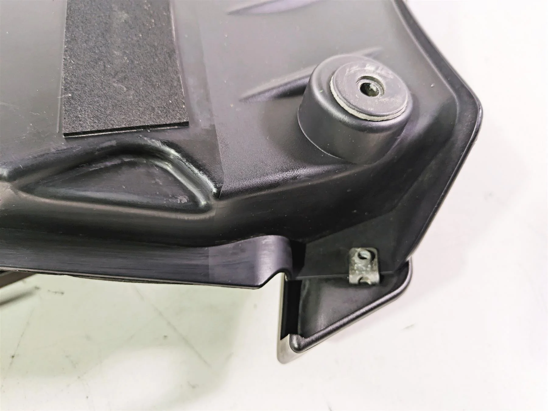 2012 Yamaha XT1200 Super Tenere Left Upper Tank Fairing Set 23P-2842M-00 - Image 11