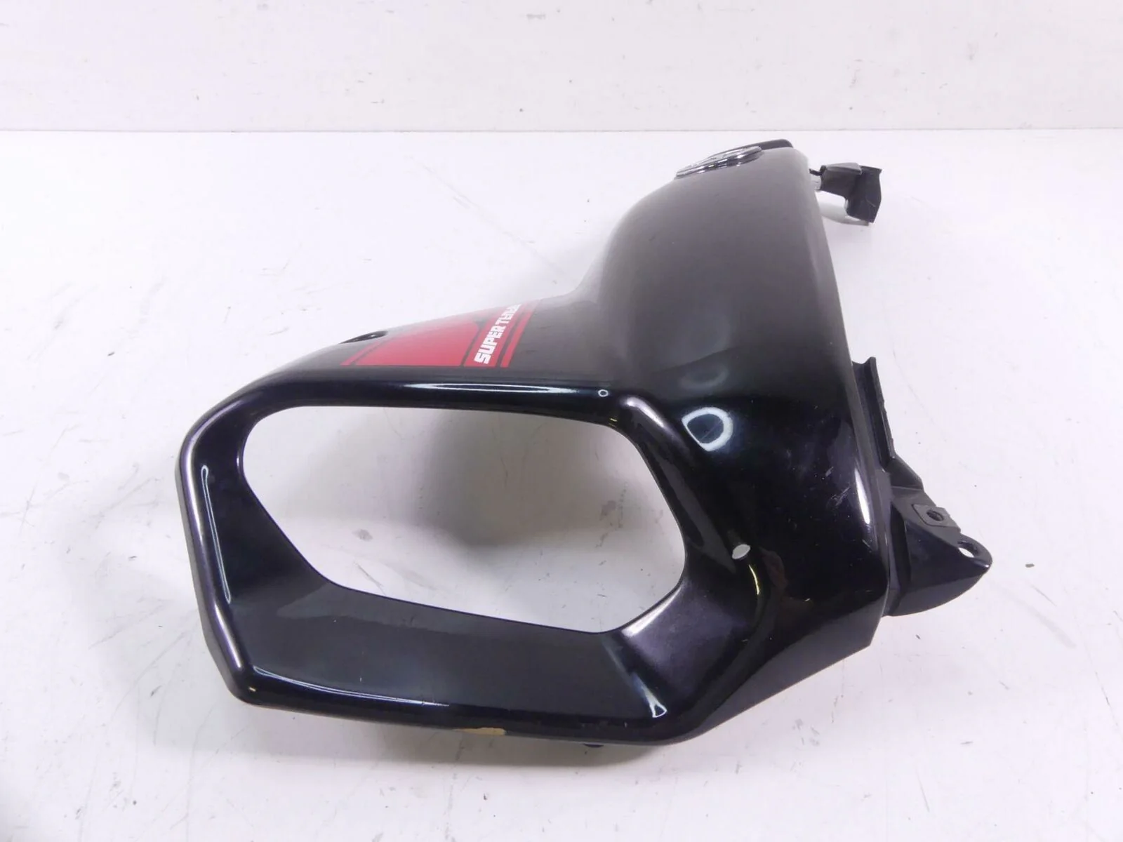 2012 Yamaha XT1200 Super Tenere Left Upper Tank Fariring Cover Cowl 23P-2842M-00 - Image 2
