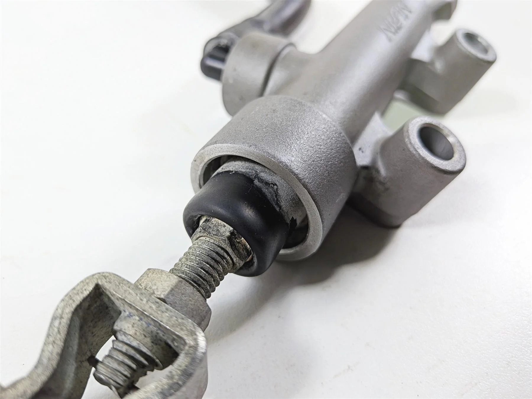 2012 Yamaha XT1200 Super Tenere Nissin Rear Brake Master Cylinder 23P-2583V-00 - Image 11