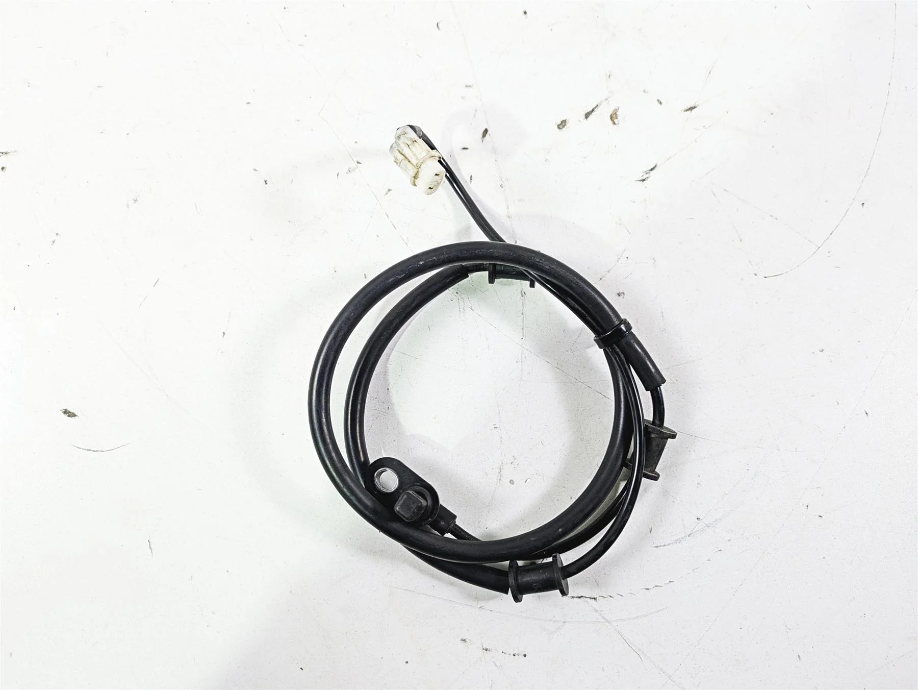 2012 Yamaha XT1200 Super Tenere Rear Abs Brake Wheel Speed Sensor 23P-85980-00 - Image 5