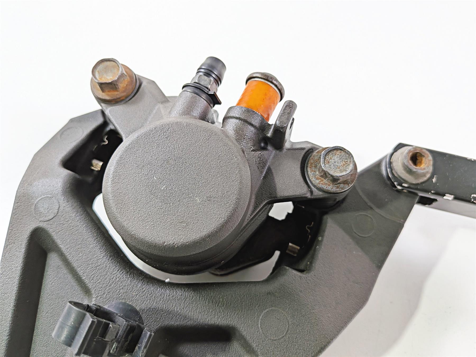 2012 Yamaha XT1200 Super Tenere Rear Brake Caliper & Bracket 23P-2580W-00-00 - Image 12