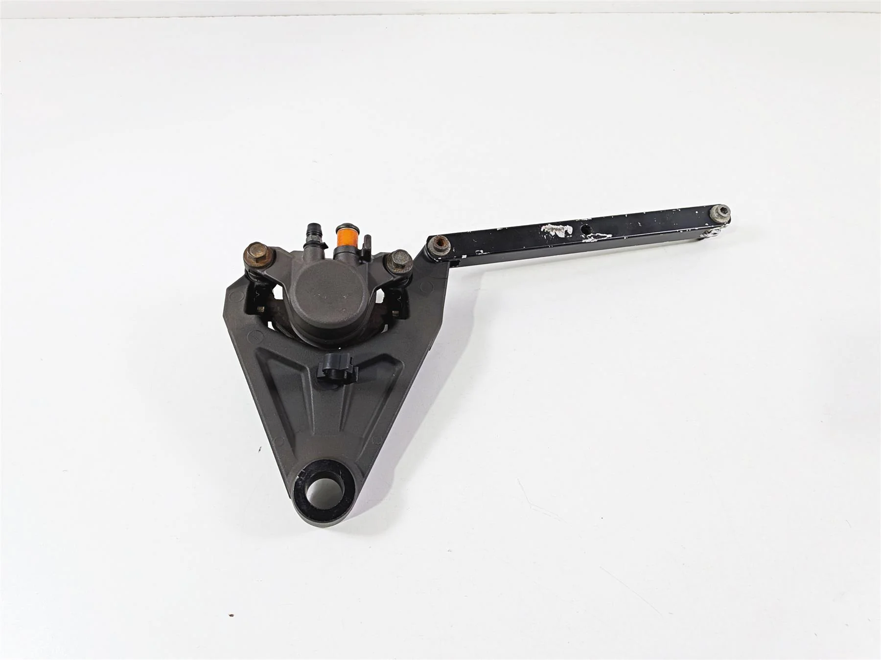 2012 Yamaha XT1200 Super Tenere Rear Brake Caliper & Bracket 23P-2580W-00-00 - Image 2