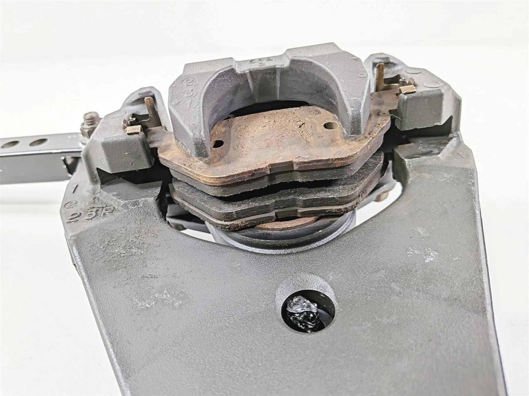 2012 Yamaha XT1200 Super Tenere Rear Brake Caliper & Bracket 23P-2580W-00-00 - Image 7