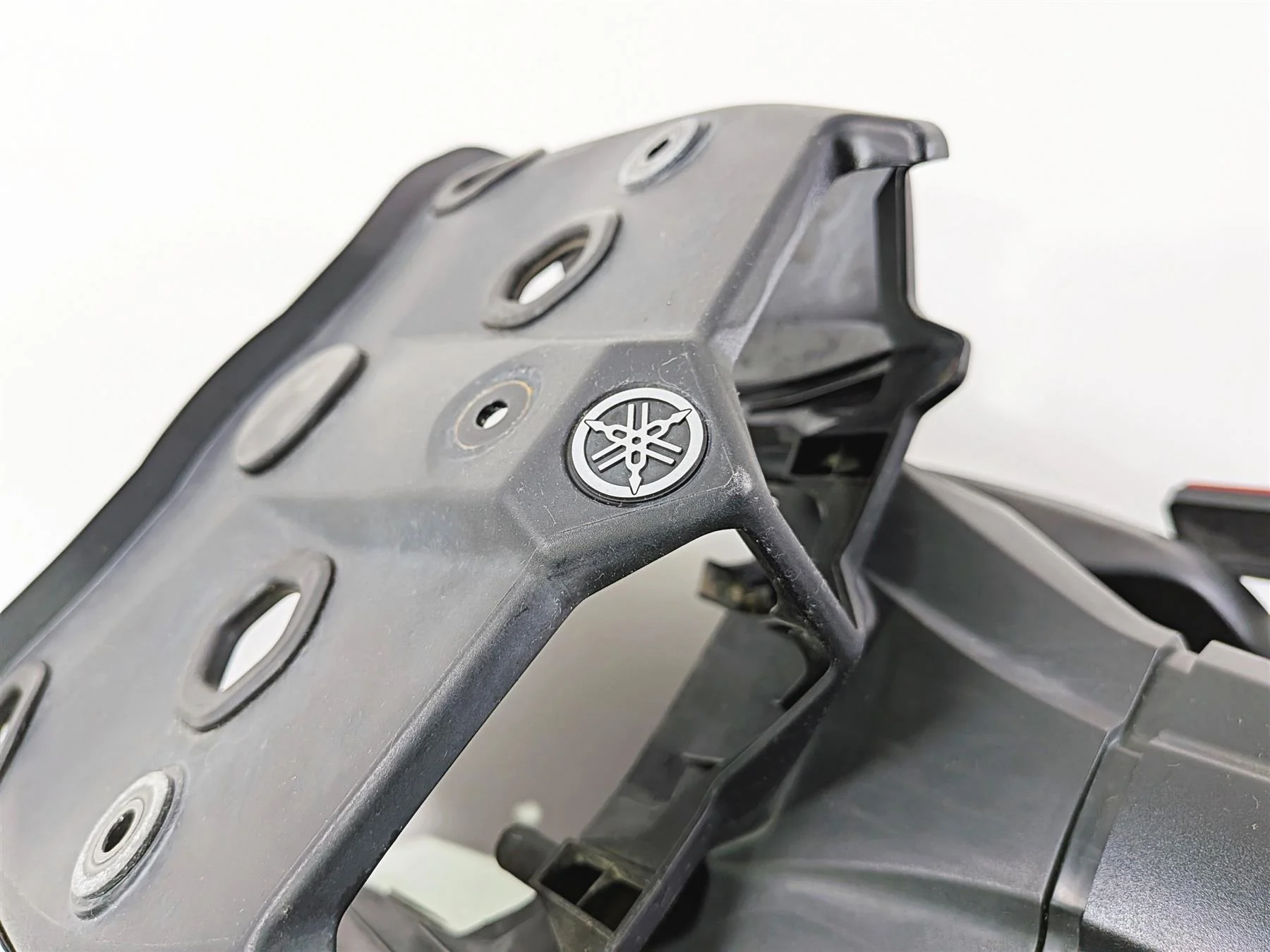2012 Yamaha XT1200 Super Tenere Rear License Plate Holder & Light 23P-21685-10 - Image 12
