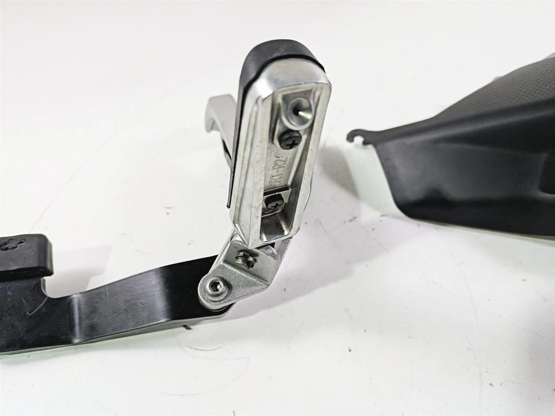 2012 Yamaha XT1200 Super Tenere Rear Passenger Footpeg Set 23P-27430-00-00 - Image 8