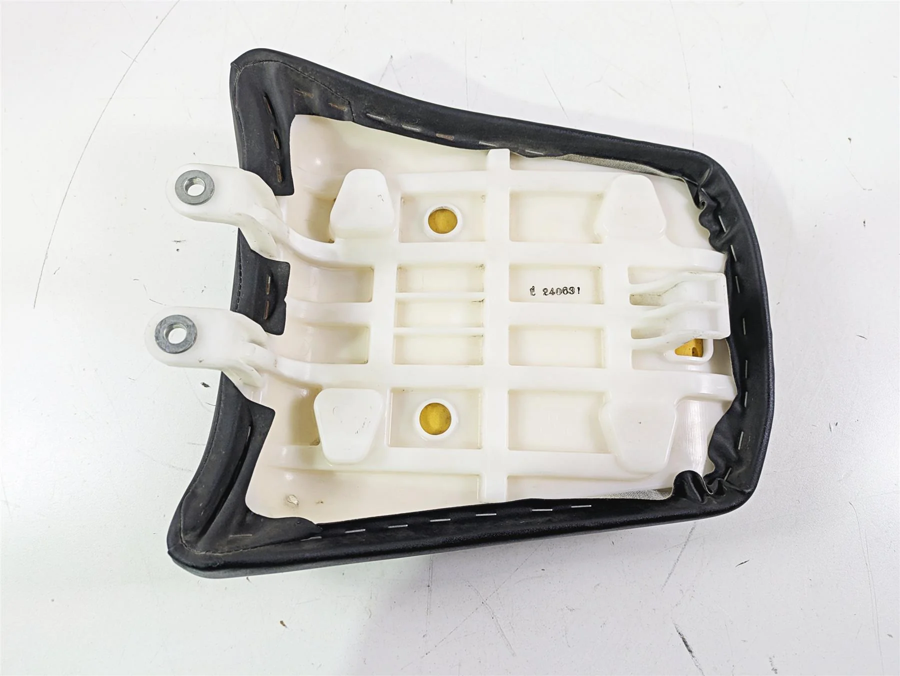 2012 Yamaha XT1200 Super Tenere Rear Seat Saddle 23P-24710-10-00 23P-24710-11-00 - Image 7