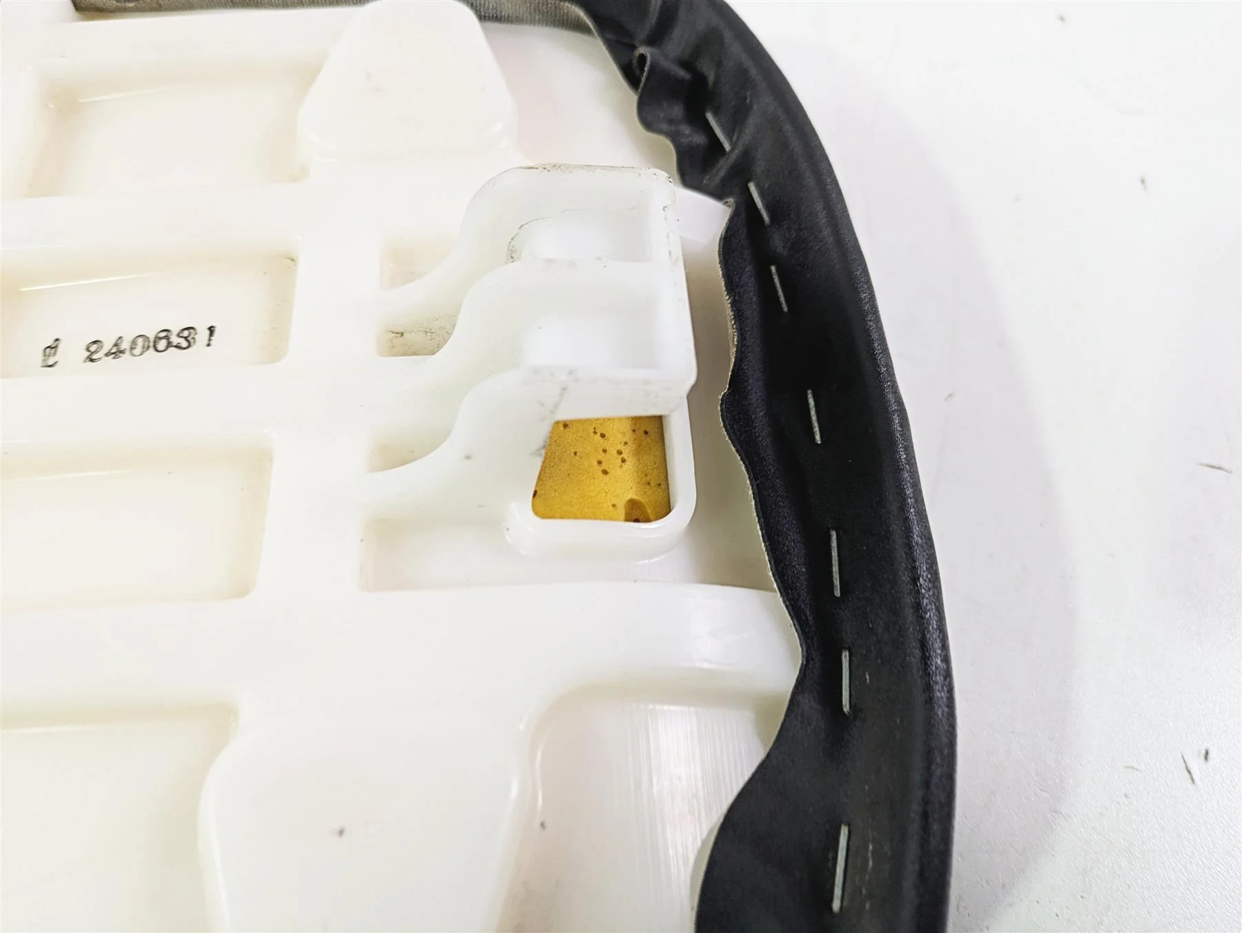 2012 Yamaha XT1200 Super Tenere Rear Seat Saddle 23P-24710-10-00 23P-24710-11-00 - Image 8