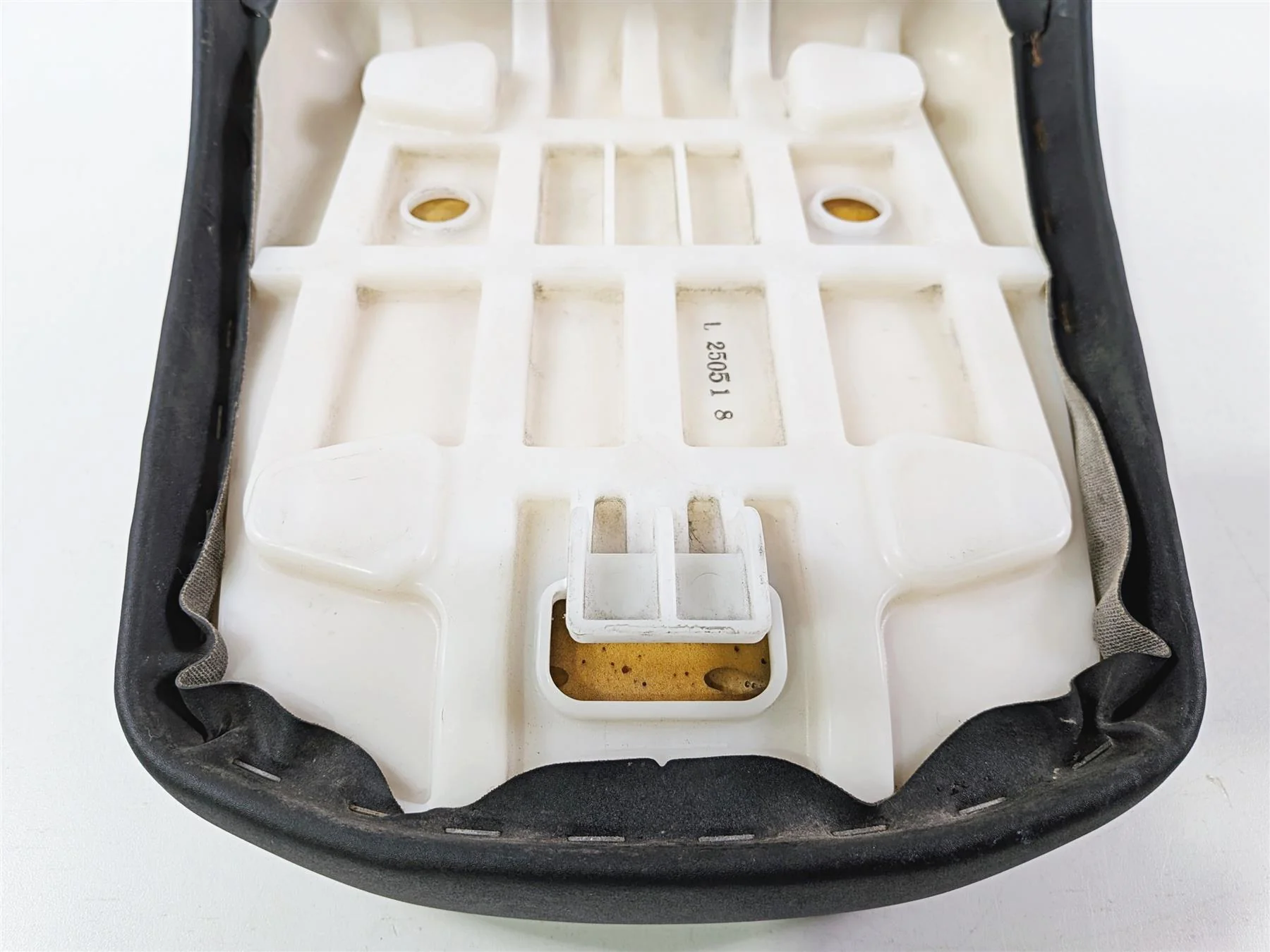 2012 Yamaha XT1200 Super Tenere Rear Seat Saddle 23P-24750-10-00 23P-24750-11-00 - Image 7
