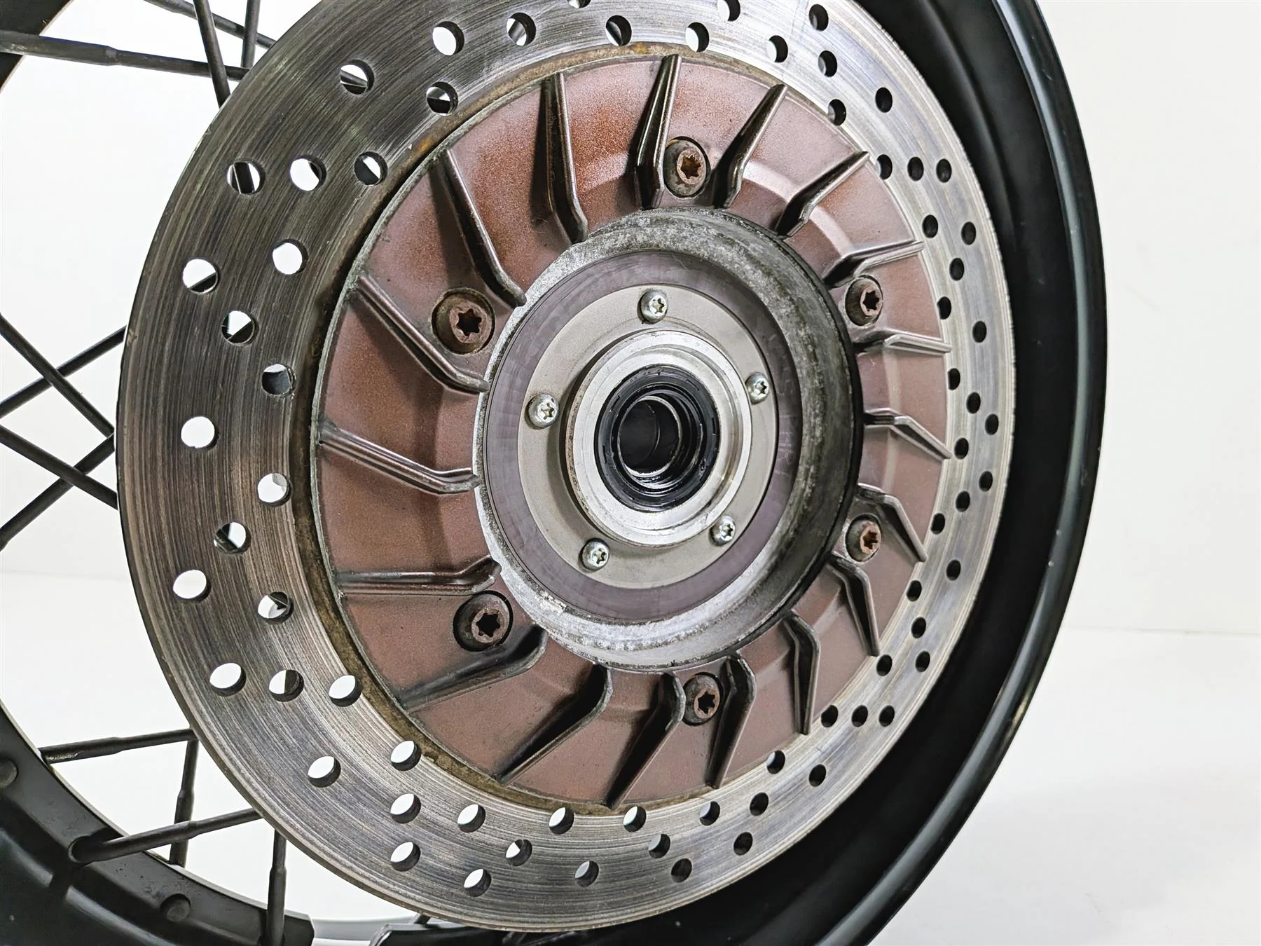 2012 Yamaha XT1200 Super Tenere Rear Spoke Wheel Rim 17x4 23P-25311-00-00 - Image 9