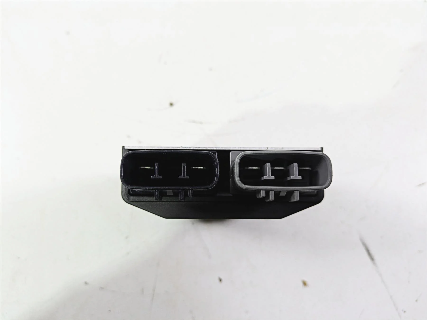2012 Yamaha XT1200 Super Tenere Rectifier Voltage Regulator 1D7-81960-00 FH012AA - Image 5
