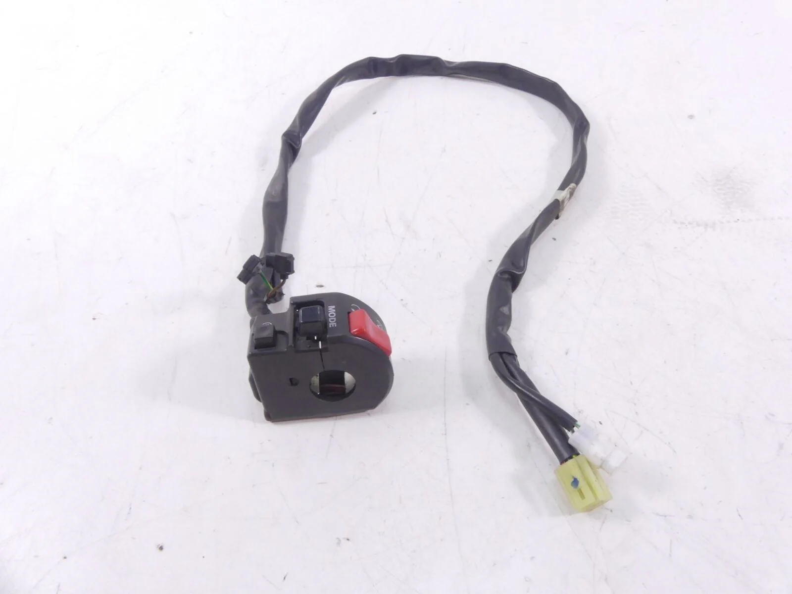 2012 Yamaha XT1200 Super Tenere Right Control Switch Start Kill Mode 23P-83963-0 - Image 3