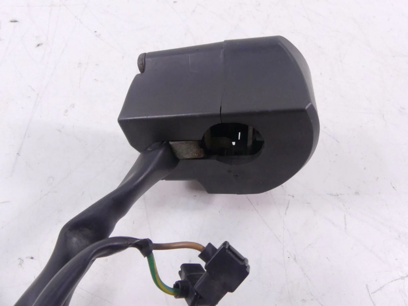 2012 Yamaha XT1200 Super Tenere Right Control Switch Start Kill Mode 23P-83963-0 - Image 6