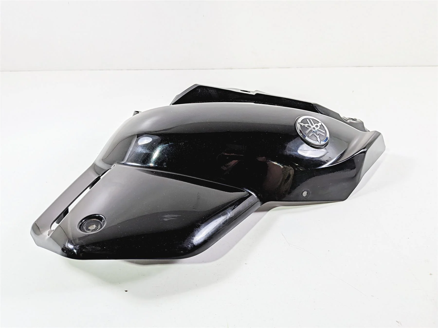 2012 Yamaha XT1200 Super Tenere Right Upper Tank Fairing Cover Set 23P-2842N-00 - Image 4