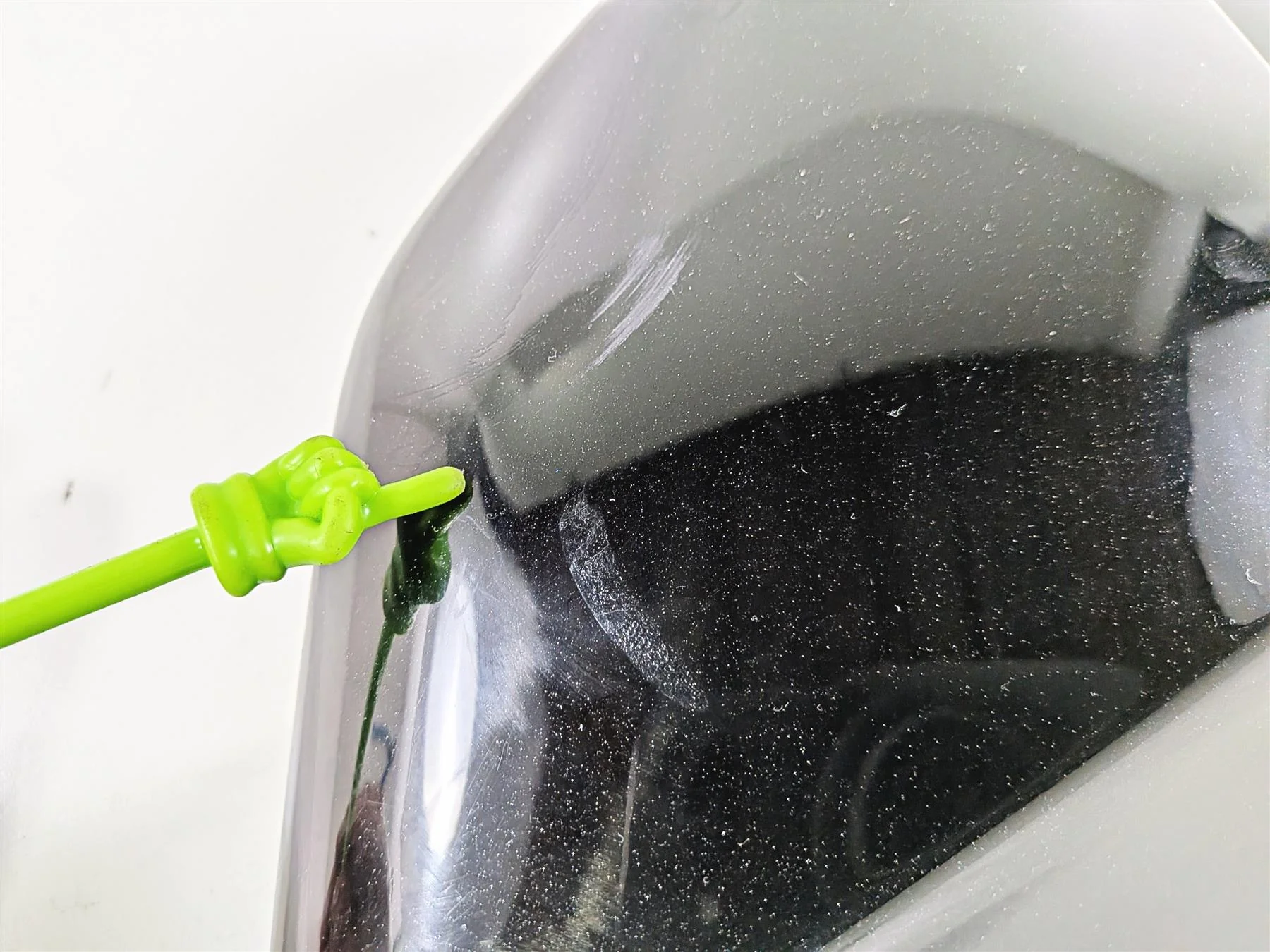 2012 Yamaha XT1200 Super Tenere Right Upper Tank Fairing Cover Set 23P-2842N-00 - Image 9