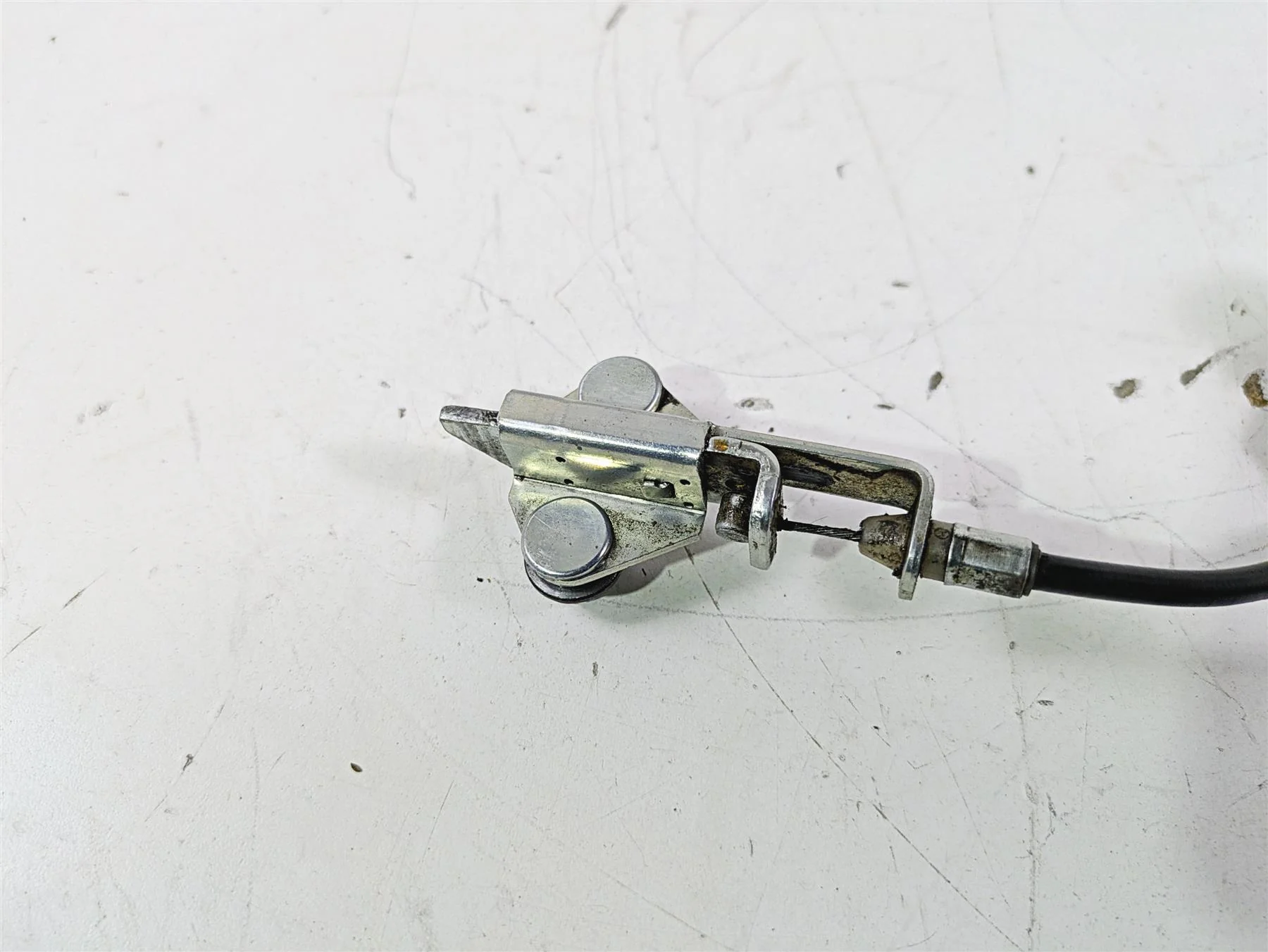 2012 Yamaha XT1200 Super Tenere Seat Lock & Key Set - Image 7