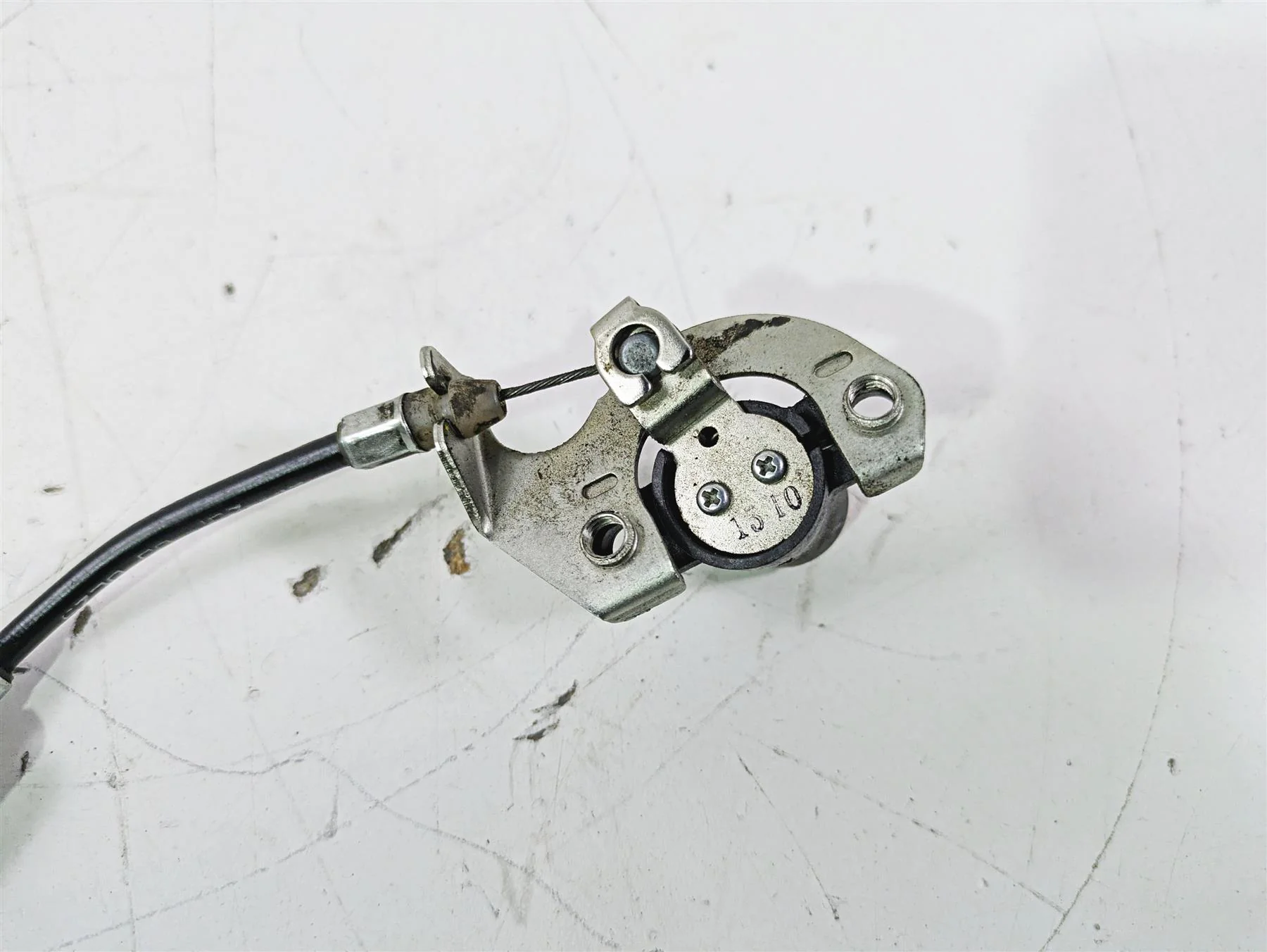 2012 Yamaha XT1200 Super Tenere Seat Lock & Key Set - Image 8