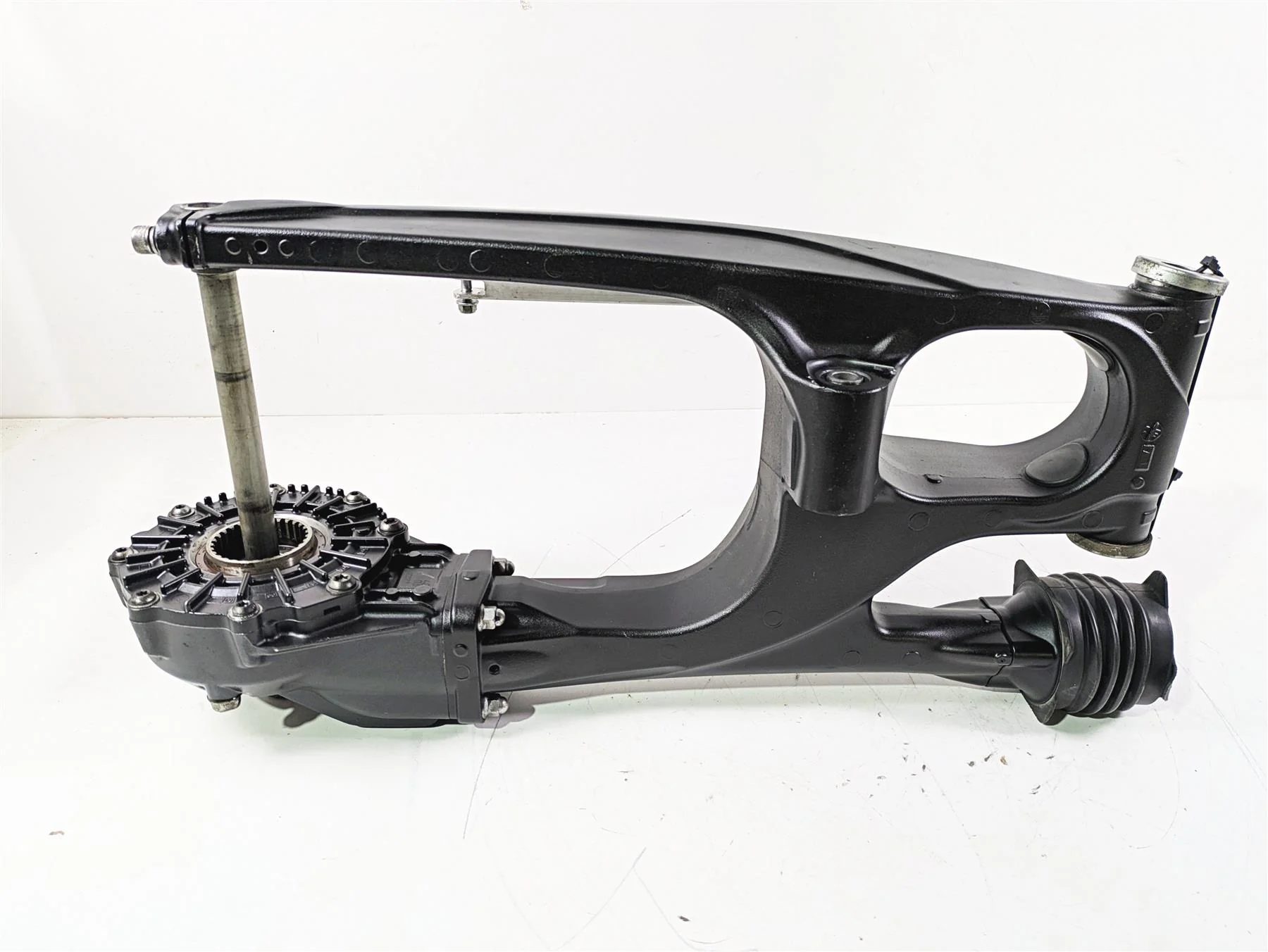 2012 Yamaha XT1200 Super Tenere Swingarm Differential Drive Shaft 23P-46101-00 - Image 10