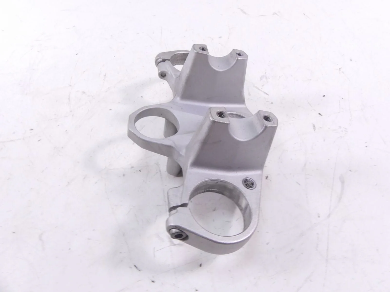 2012 Yamaha XT1200 Super Tenere Upper Triple Tree Clamp 50mm 23P-27440-00-00 - Image 2