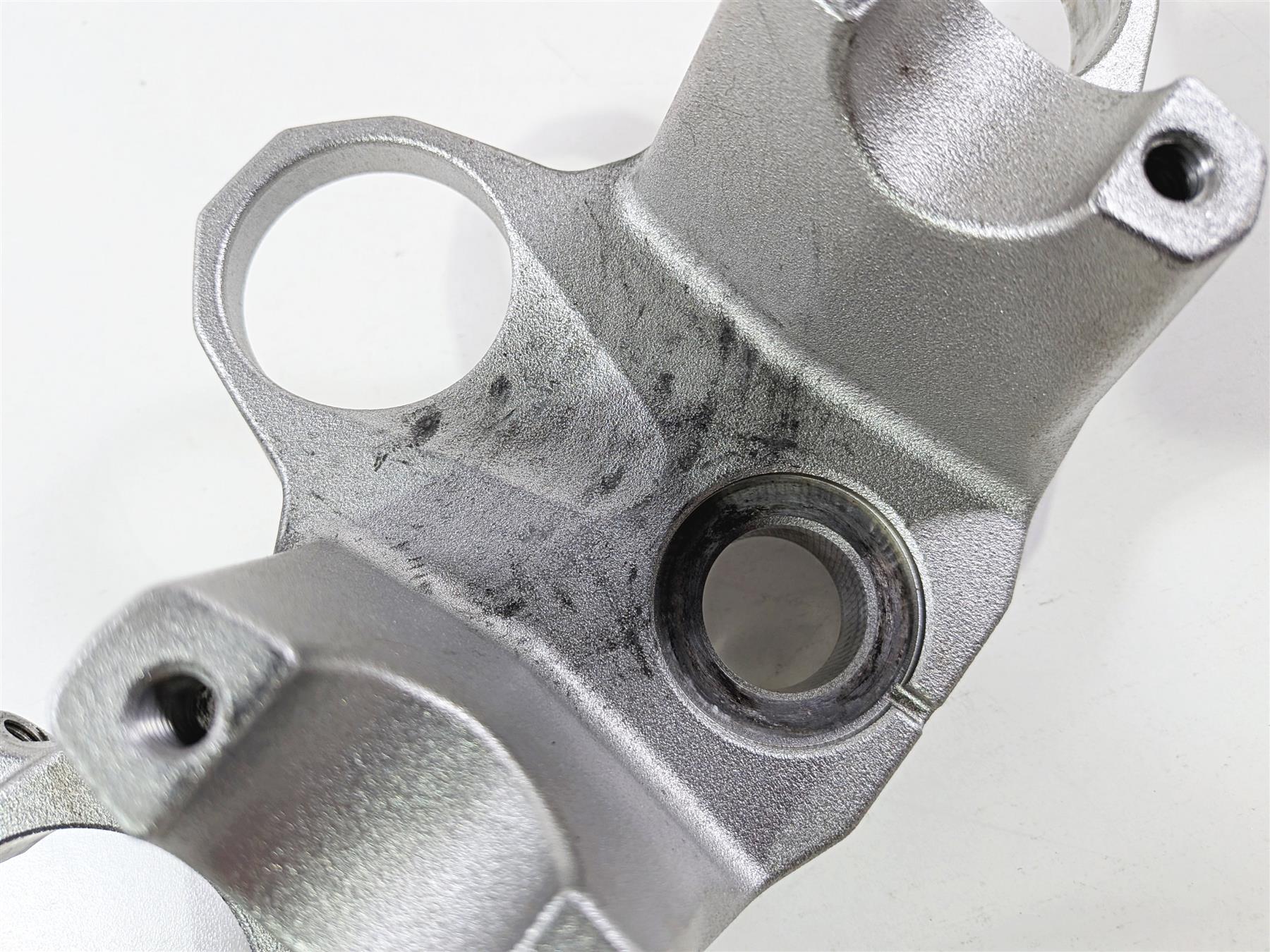 2012 Yamaha XT1200 Super Tenere Upper Triple Tree Steering Clamp 23P-23405-00-00 - Image 9