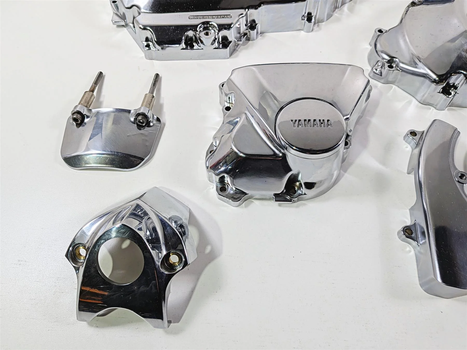 2012 Yamaha XV1900 Raider S Chrome Primary & Engine Side Covers 1D7-15779-00-00 - Image 3