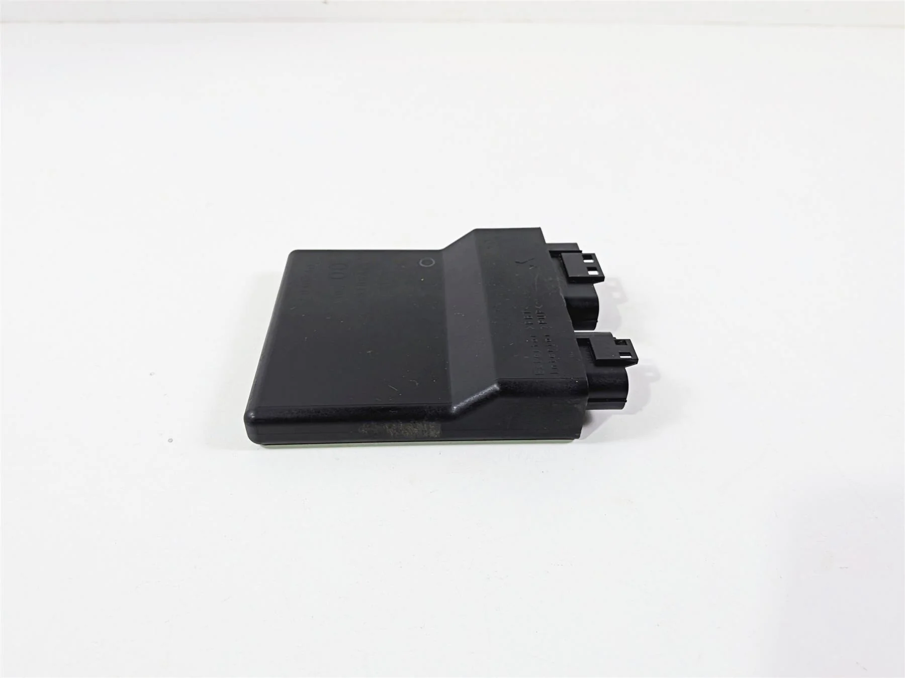 2012 Yamaha XV1900 Raider S Ecm Ecu Cdi Engine Control Module 30B-8591A-00-00 - Image 3