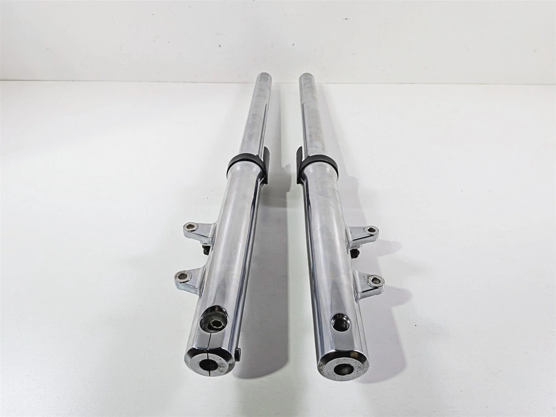 2012 Yamaha XV1900 Raider S Front Fork Leg Set 5C7-23102-00-00 5C7-23103-00-00 - Image 12