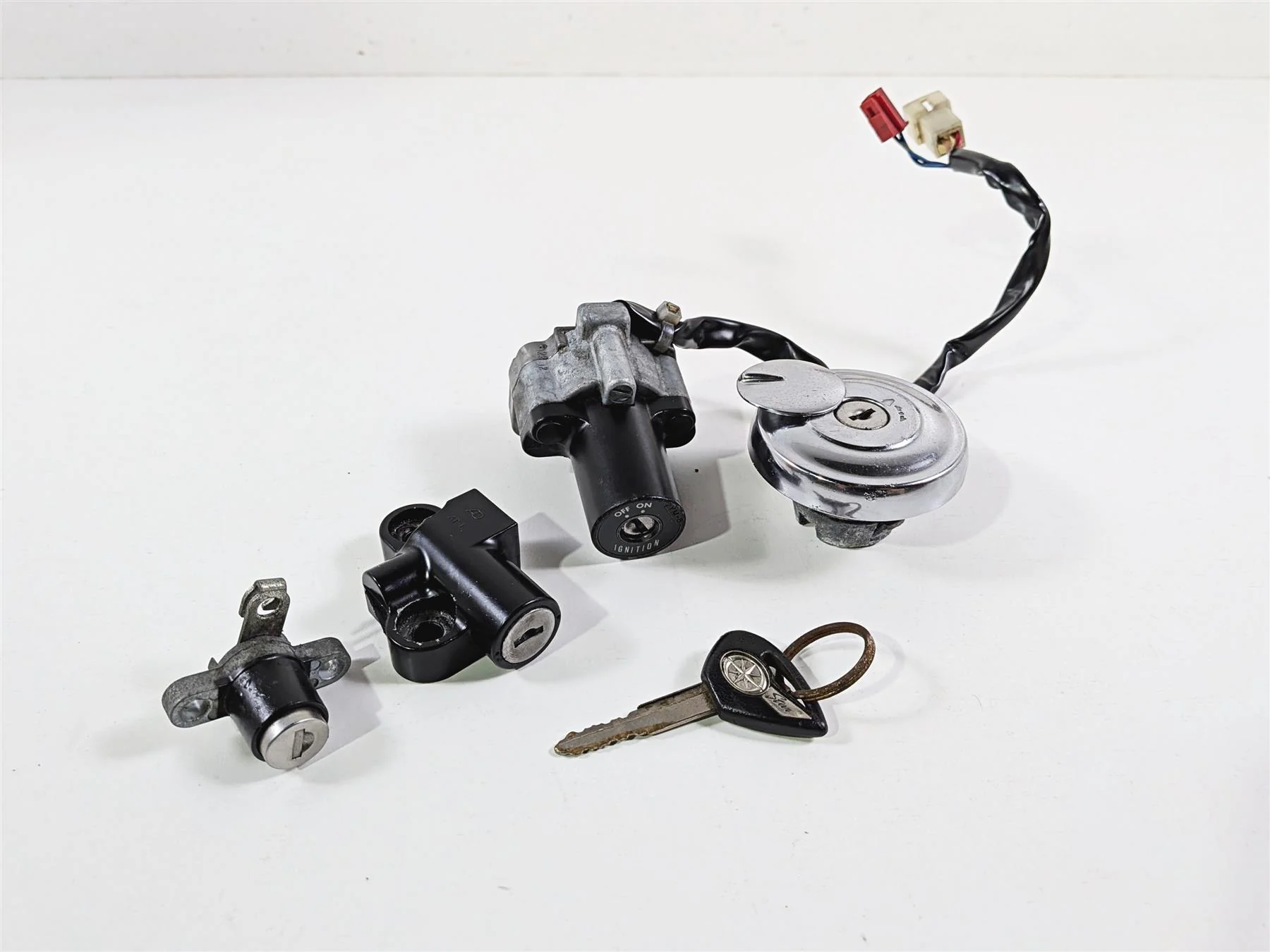 2012 Yamaha XV1900 Raider S Ignition Switch Key Lock Set 5C7-82510-10-00