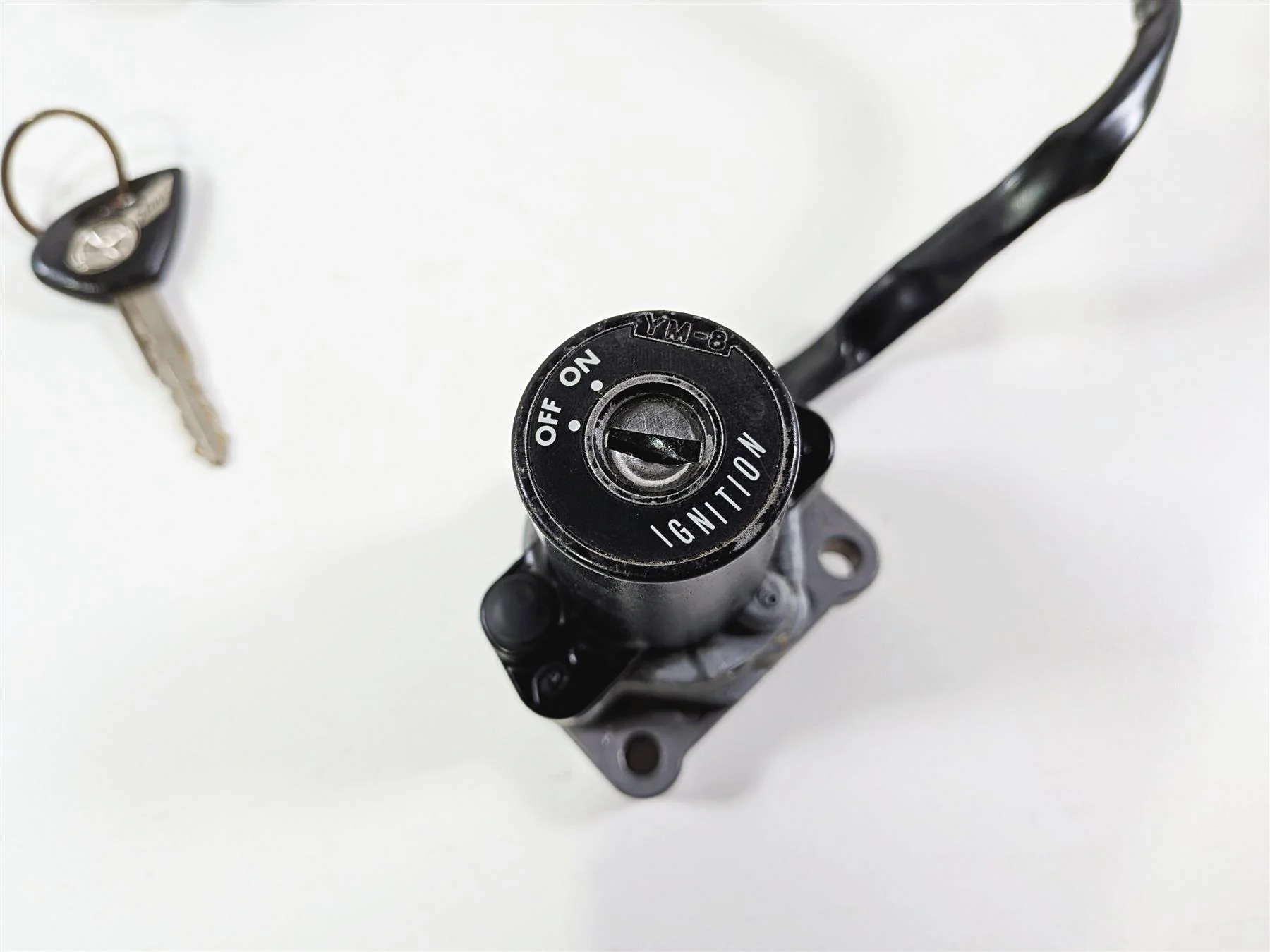 2012 Yamaha XV1900 Raider S Ignition Switch Key Lock Set 5C7-82510-10-00 - Image 8