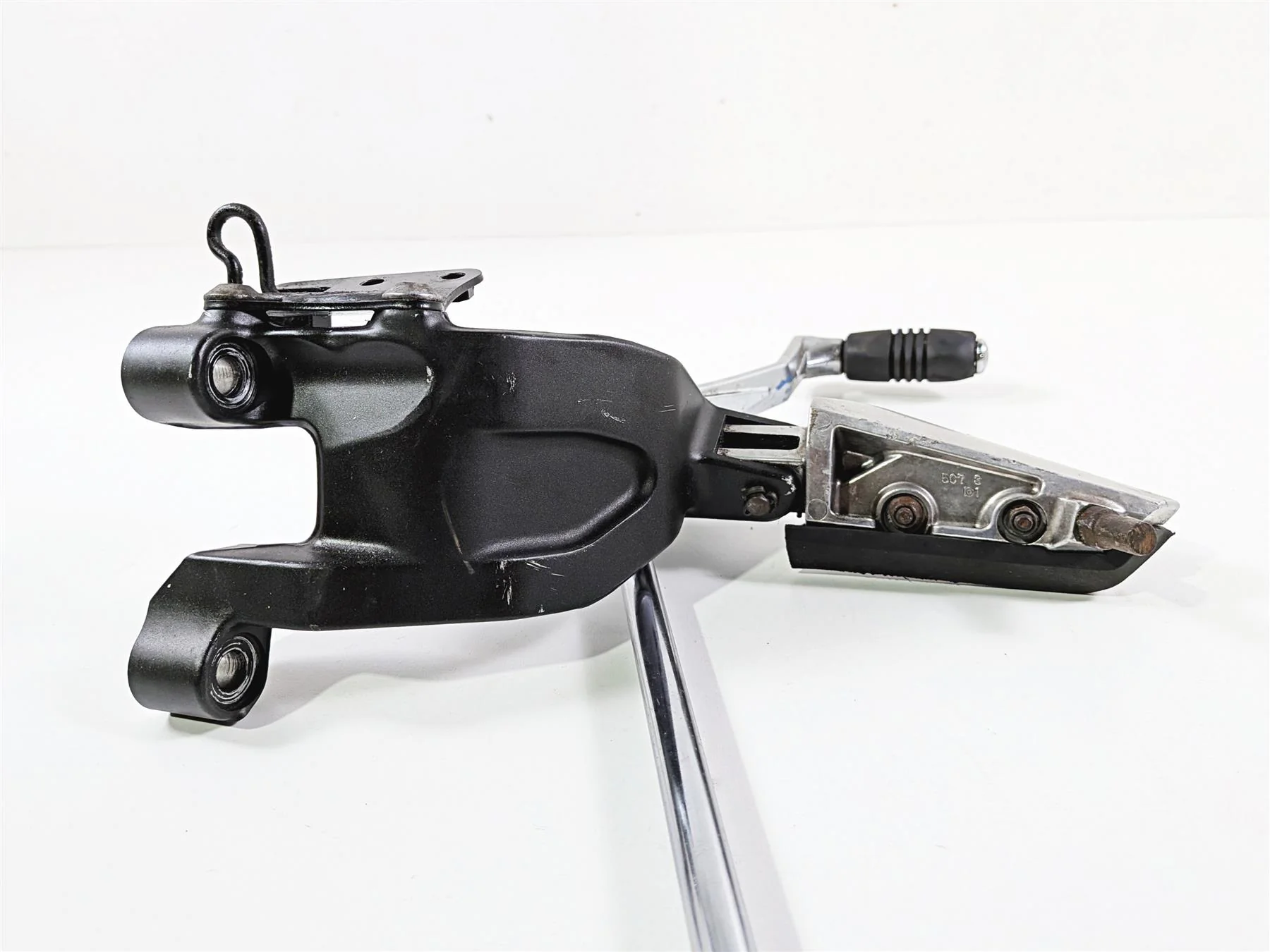 2012 Yamaha XV1900 Raider S Left Foot Peg & Shifter 5C7-27410-00-00 5C7-27410-02 - Image 10