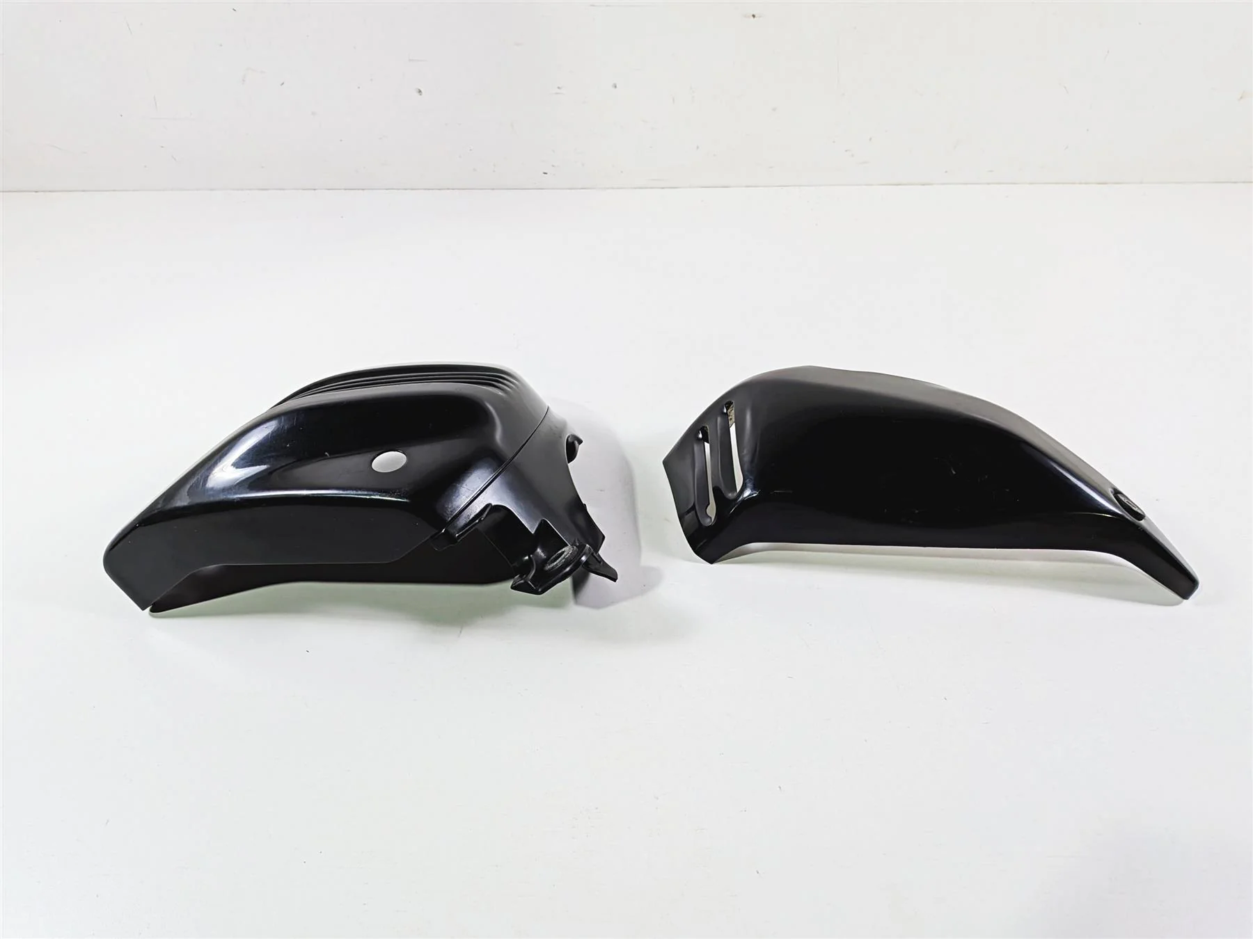 2012 Yamaha XV1900 Raider S Lower Side Covers 1D7-21711-00-P1 5C7-17471-00-P3 - Image 6